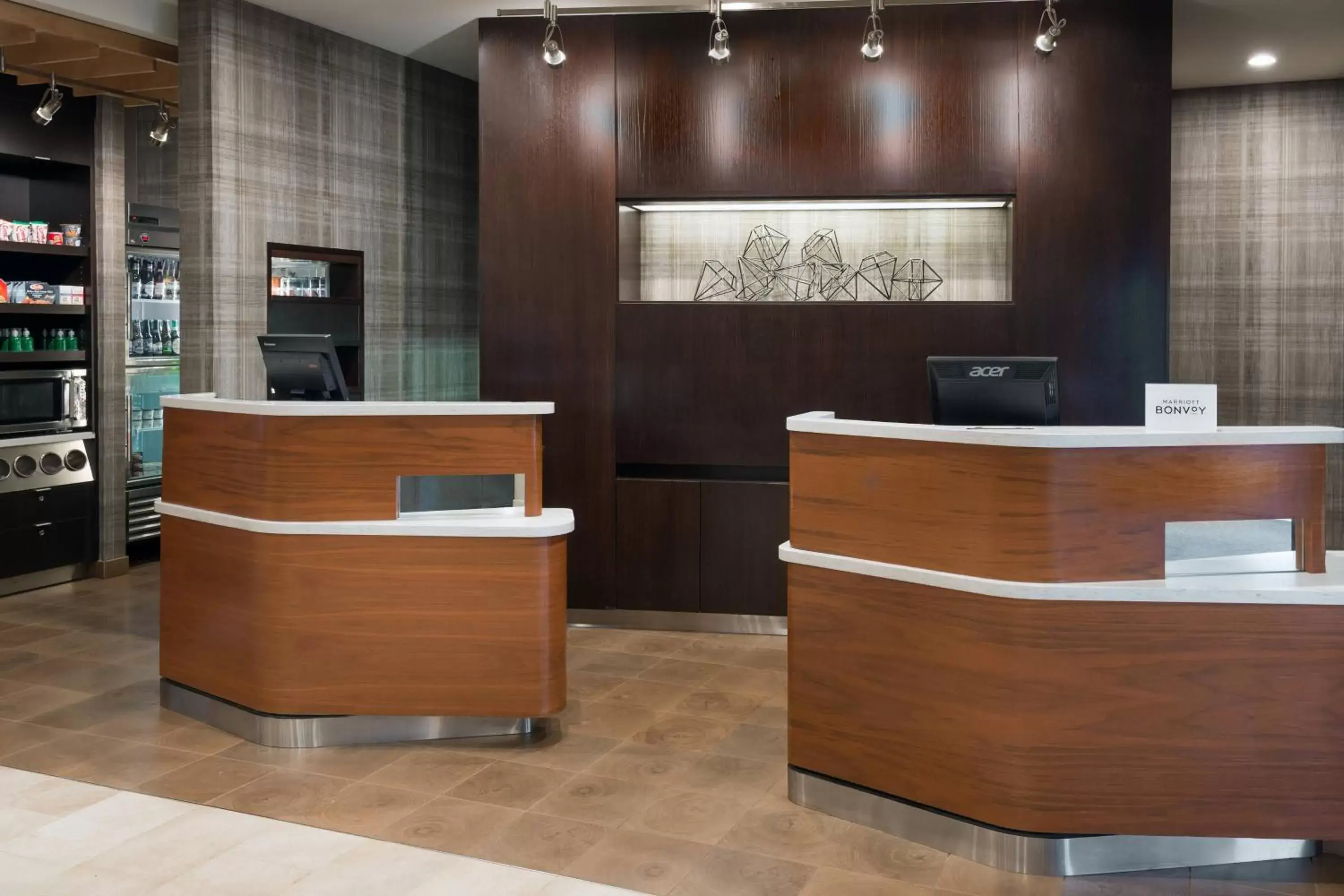 Property building, Lobby/Reception in Courtyard by Marriott Buffalo Airport