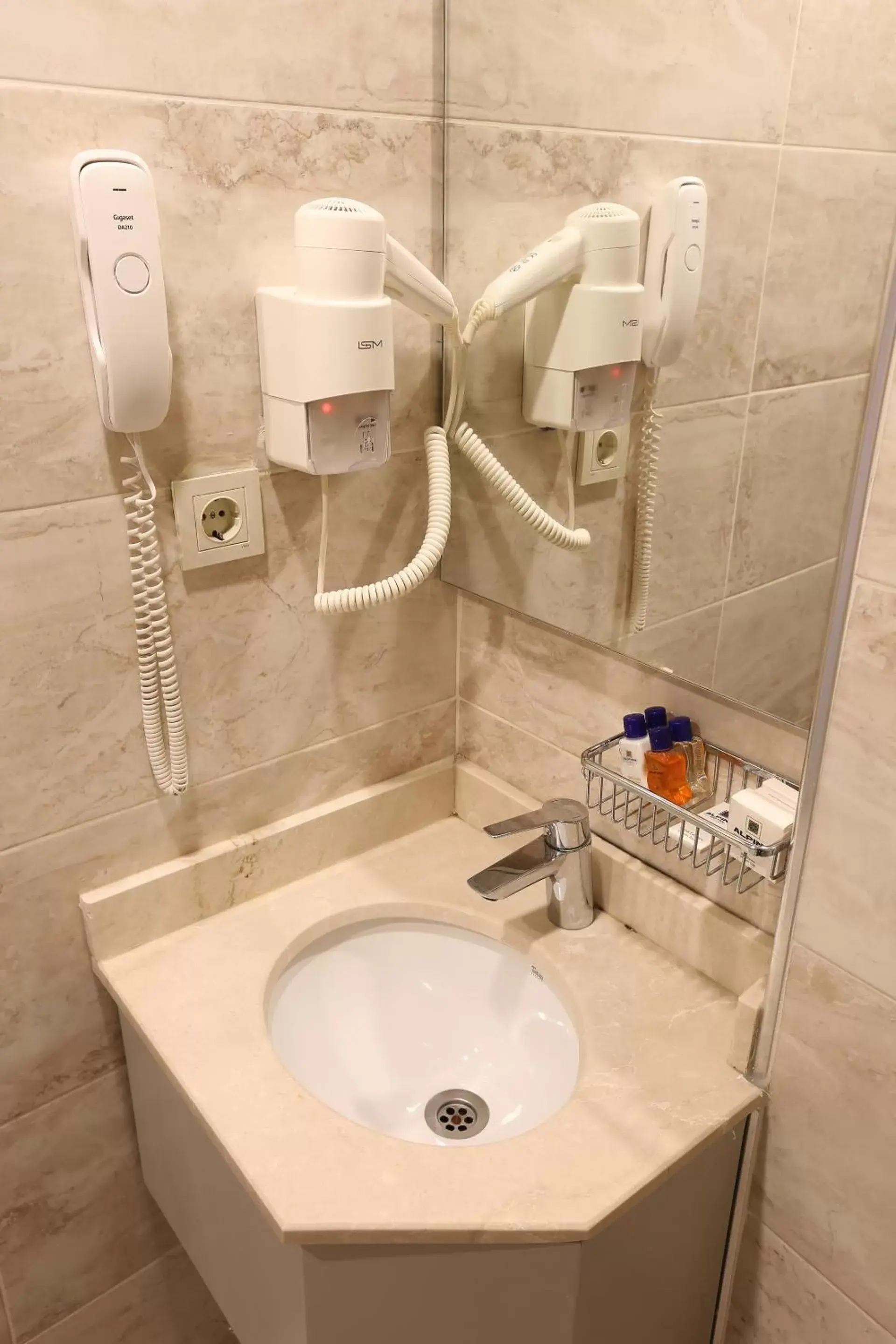 Bathroom in Alpinn Hotel Istanbul