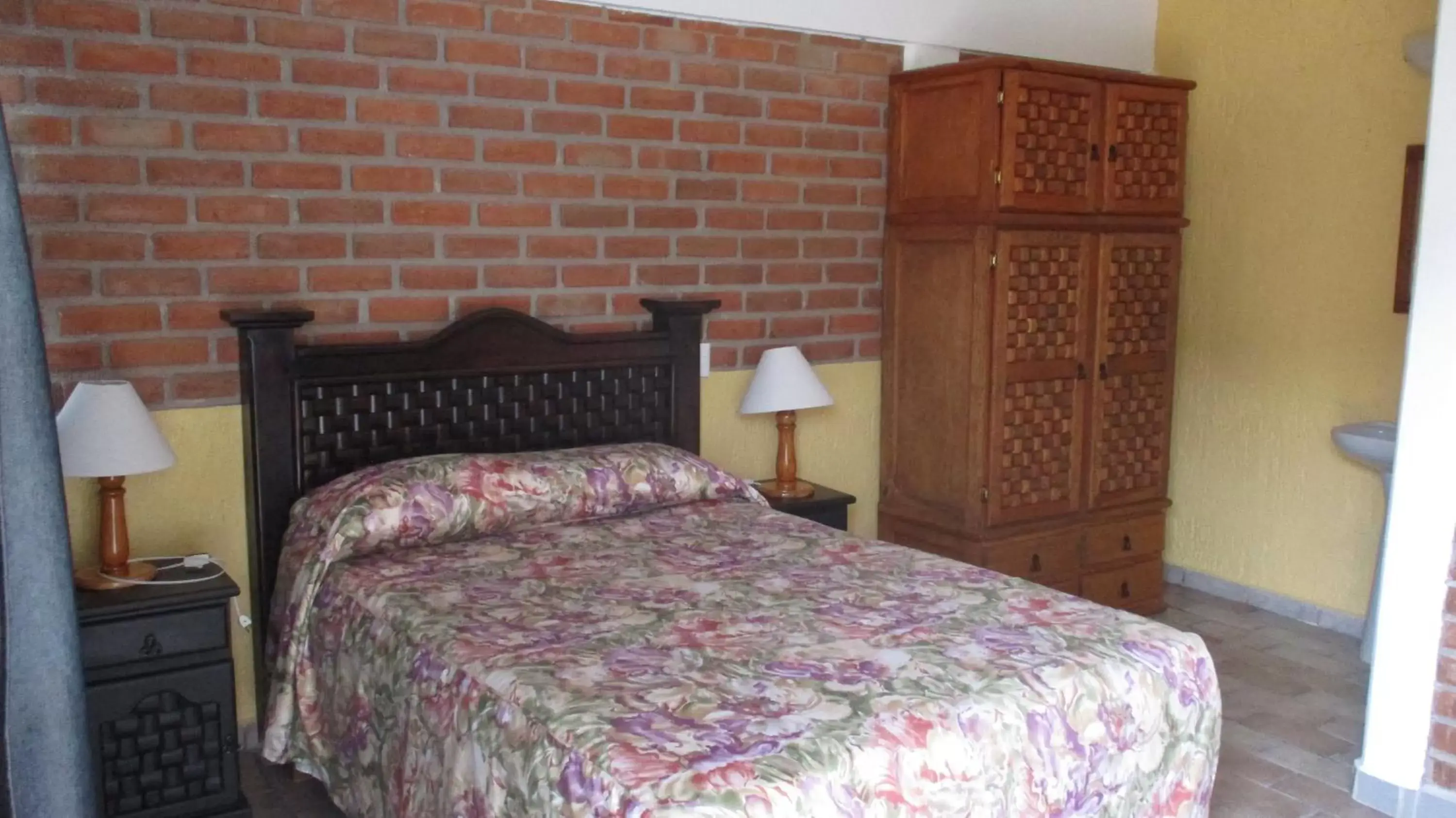 Bedroom, Bed in Hotel Villa Monarca Inn