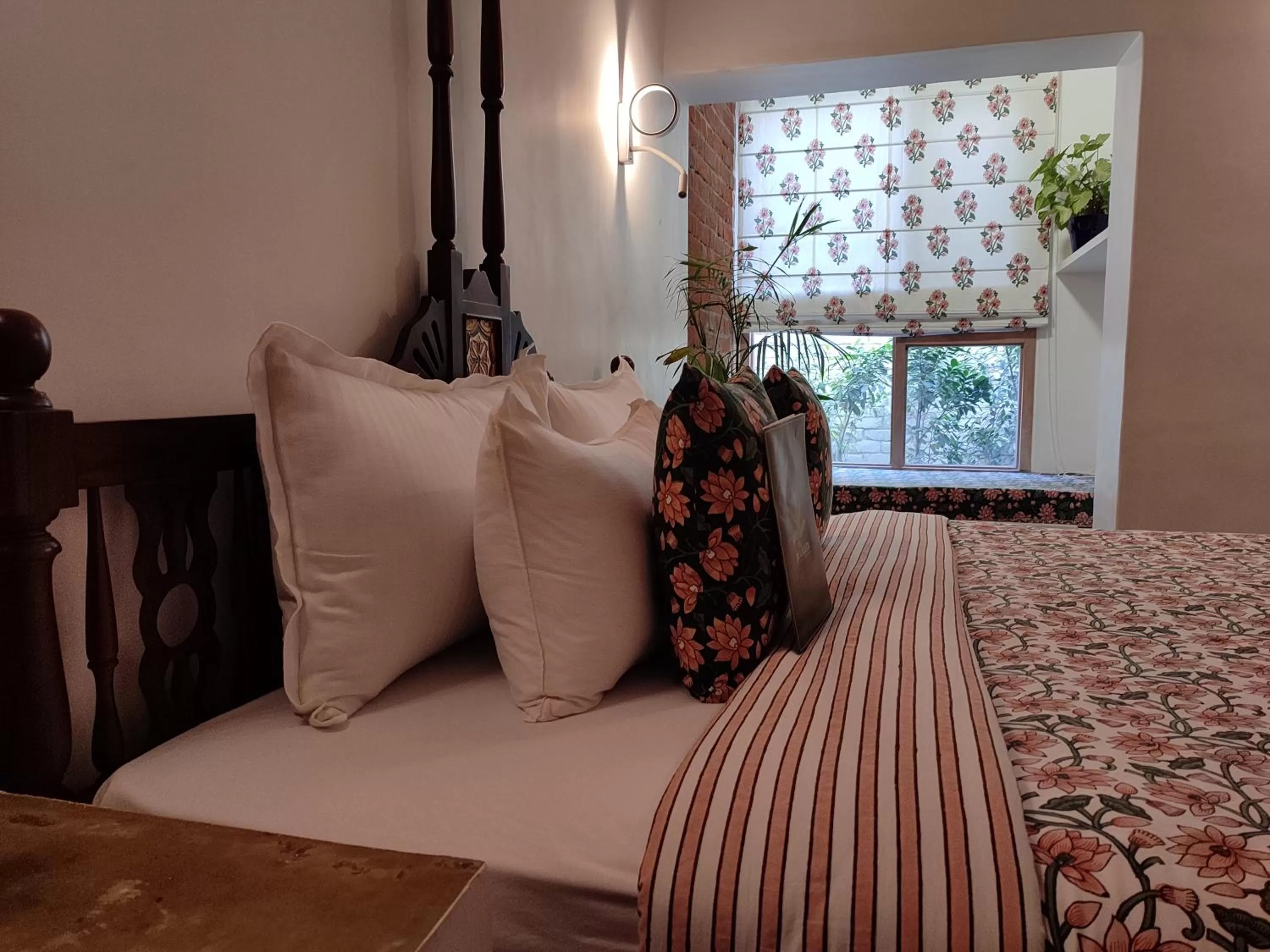 Bed in Mukam, Boutique Homestay