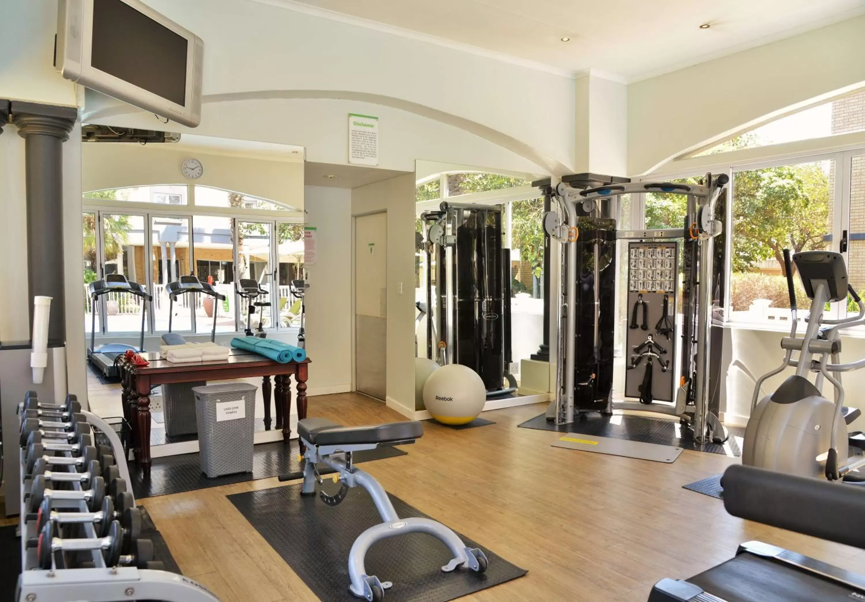 Spa and wellness centre/facilities, Fitness Center/Facilities in Holiday Inn Johannesburg Airport, an IHG Hotel