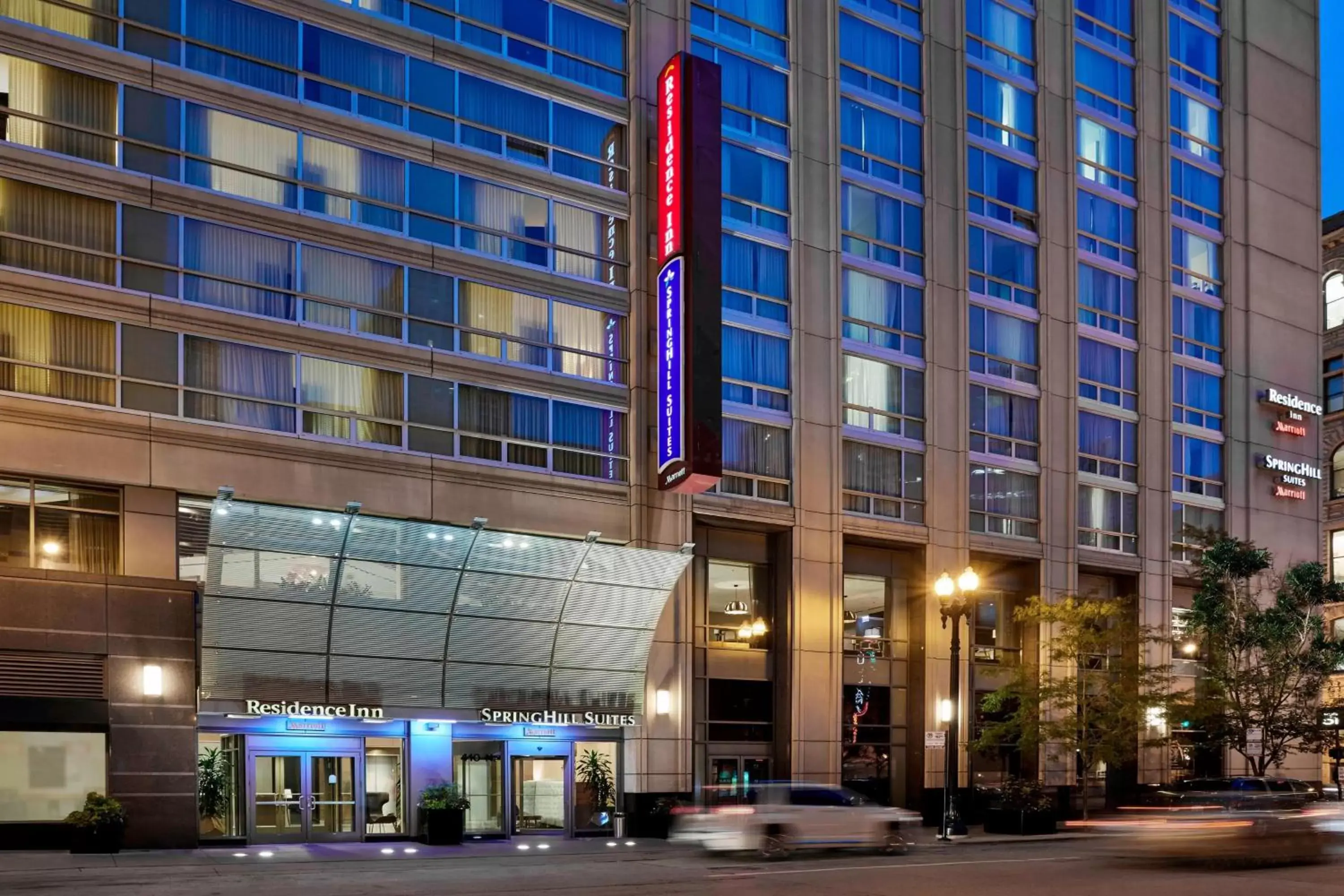 Property Building in Residence Inn by Marriott Chicago Downtown/River North
