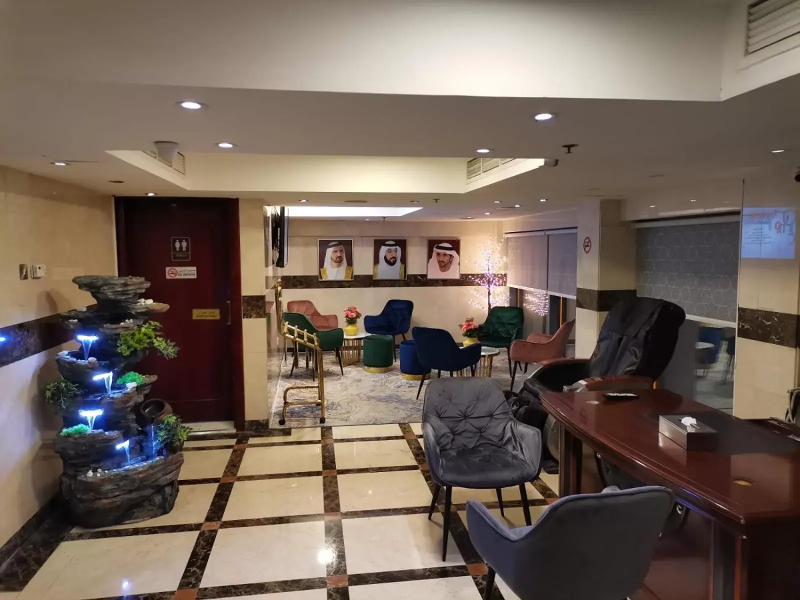 Lobby or reception, Restaurant/Places to Eat in Saffron Hotel