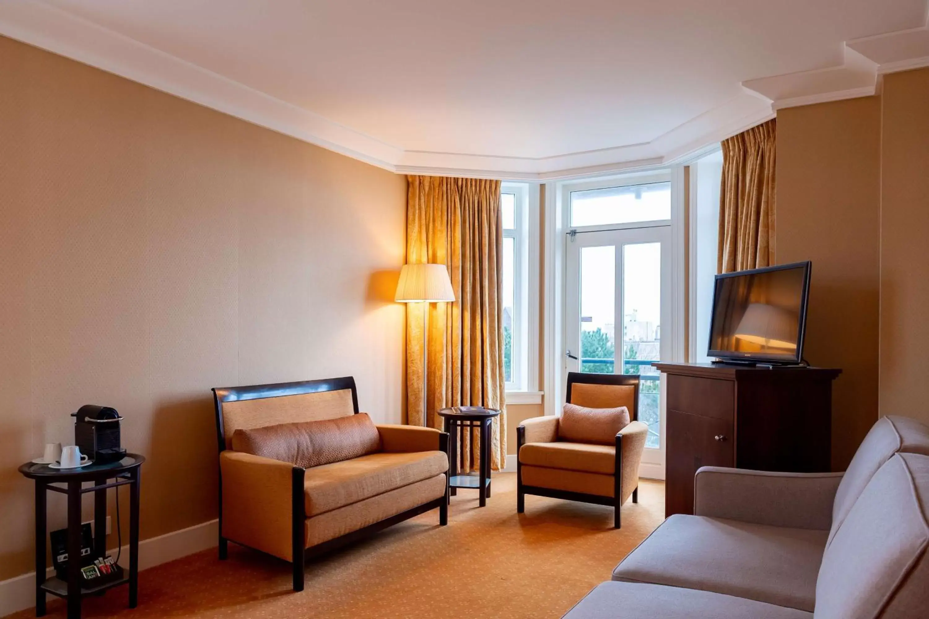 Seating Area in Van der Valk Palace Hotel Noordwijk