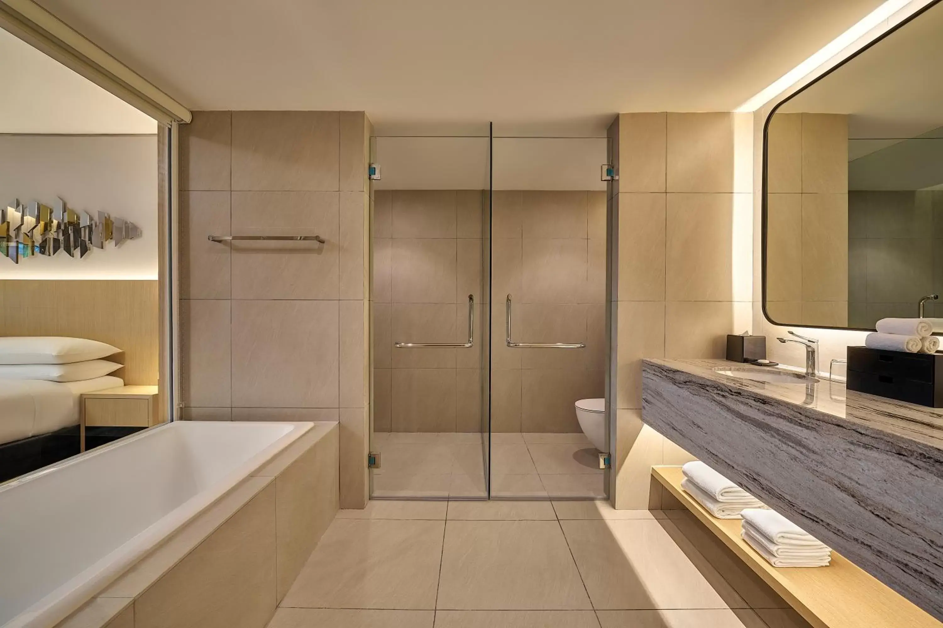 Shower, Bathroom in Renaissance Kuala Lumpur Hotel & Convention Centre