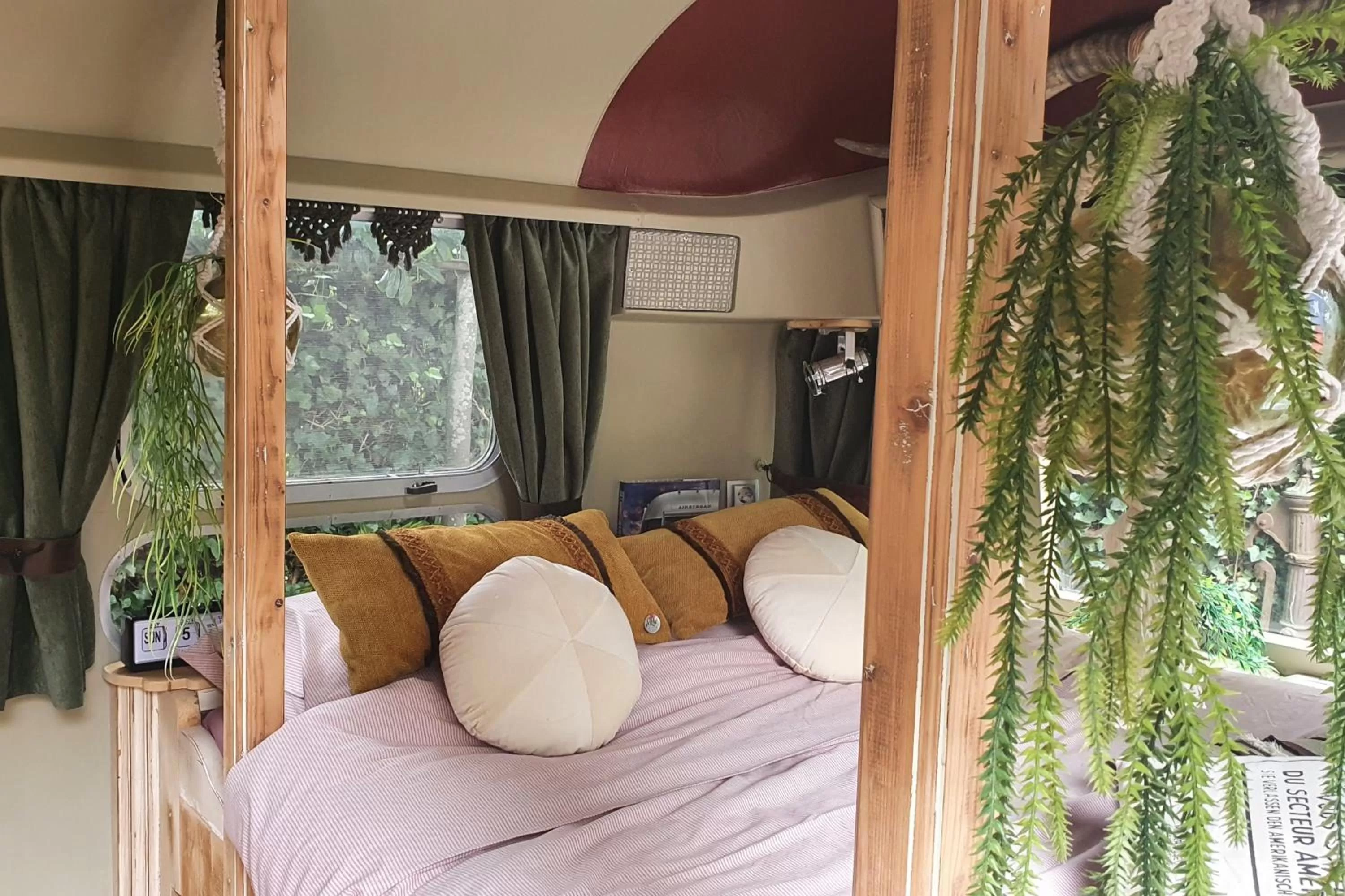 Bed, Seating Area in AirstreamNB