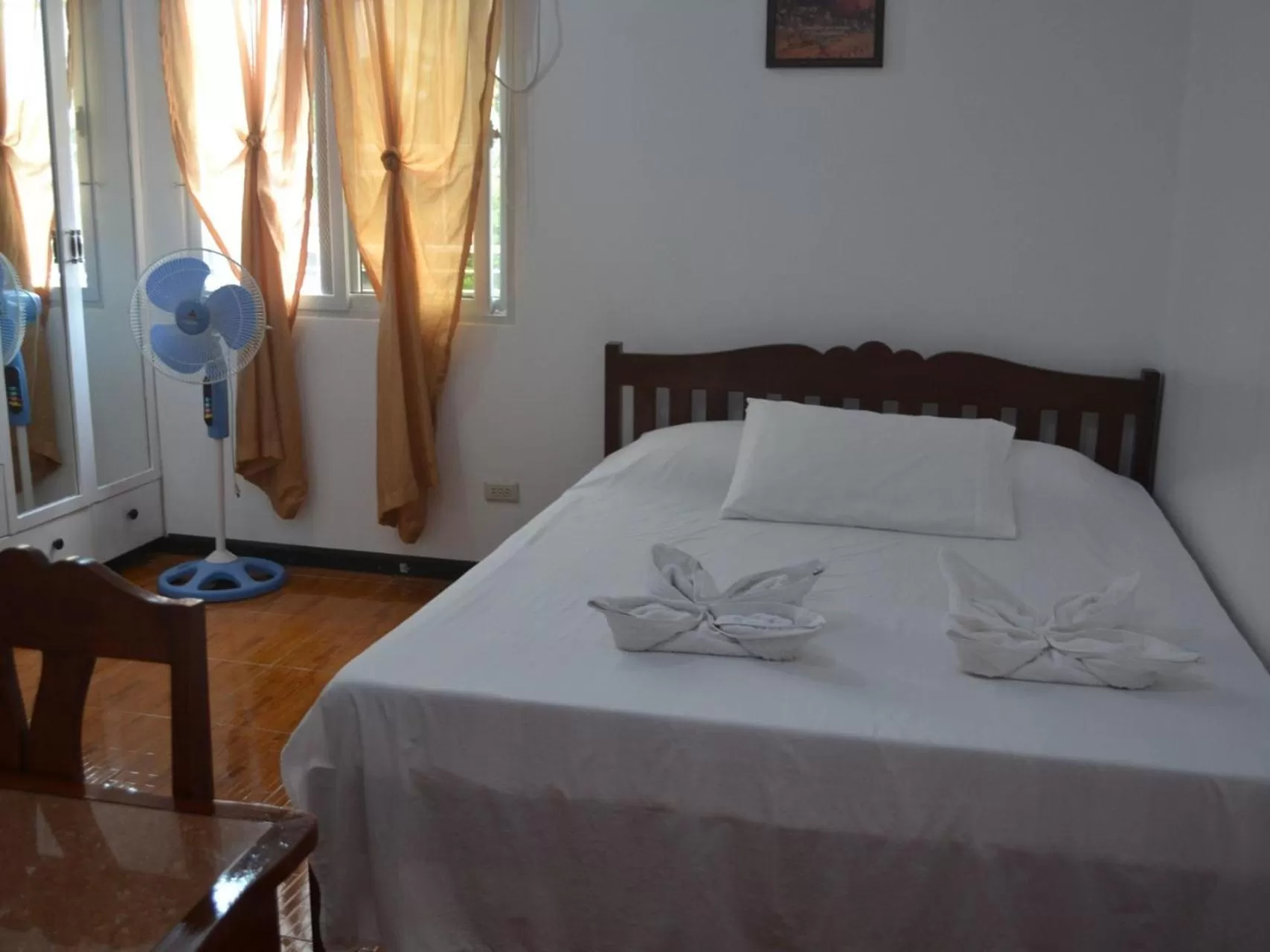 Bedroom, Bed in Villa Prescilla