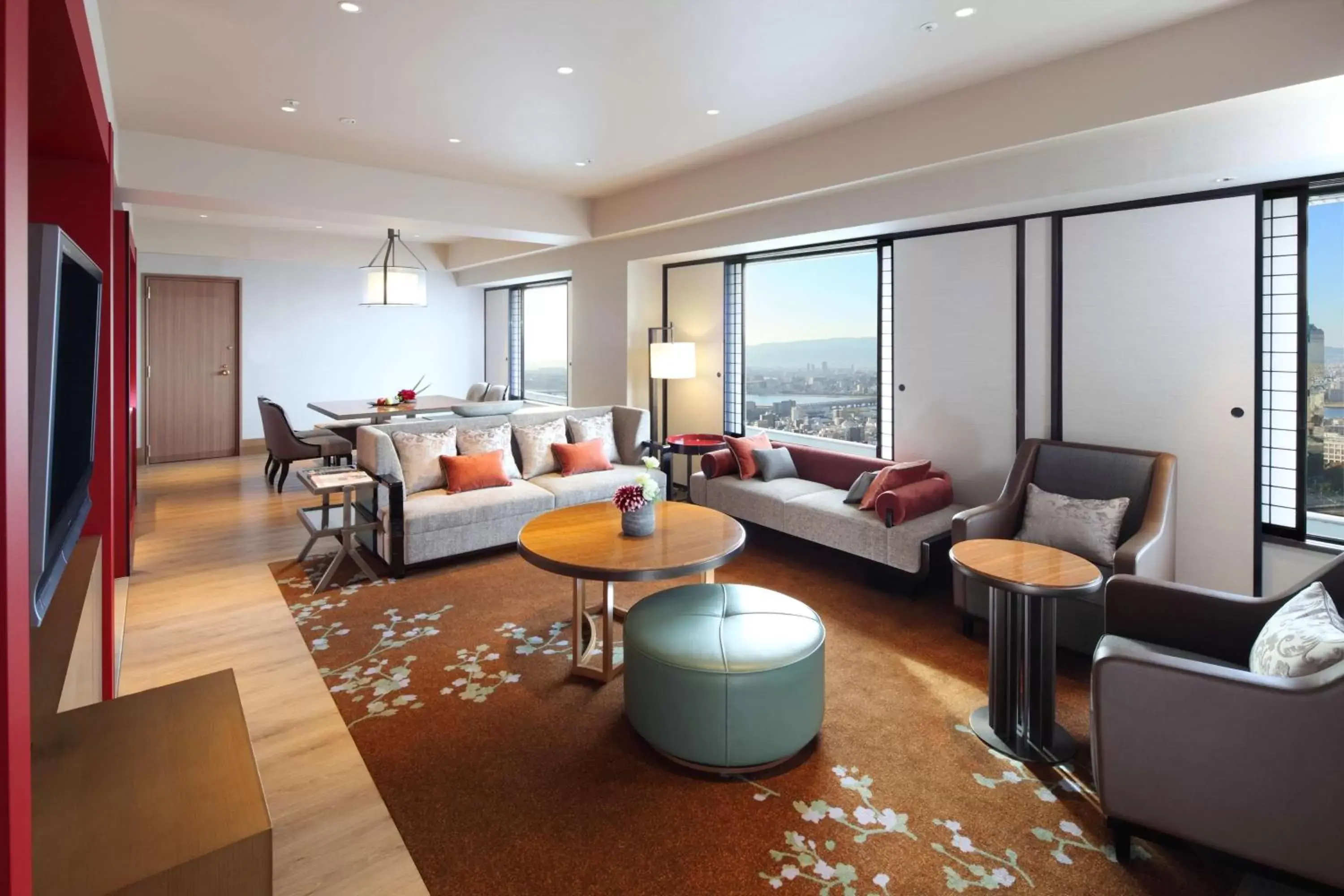 Living room, Seating Area in Hilton Osaka Hotel