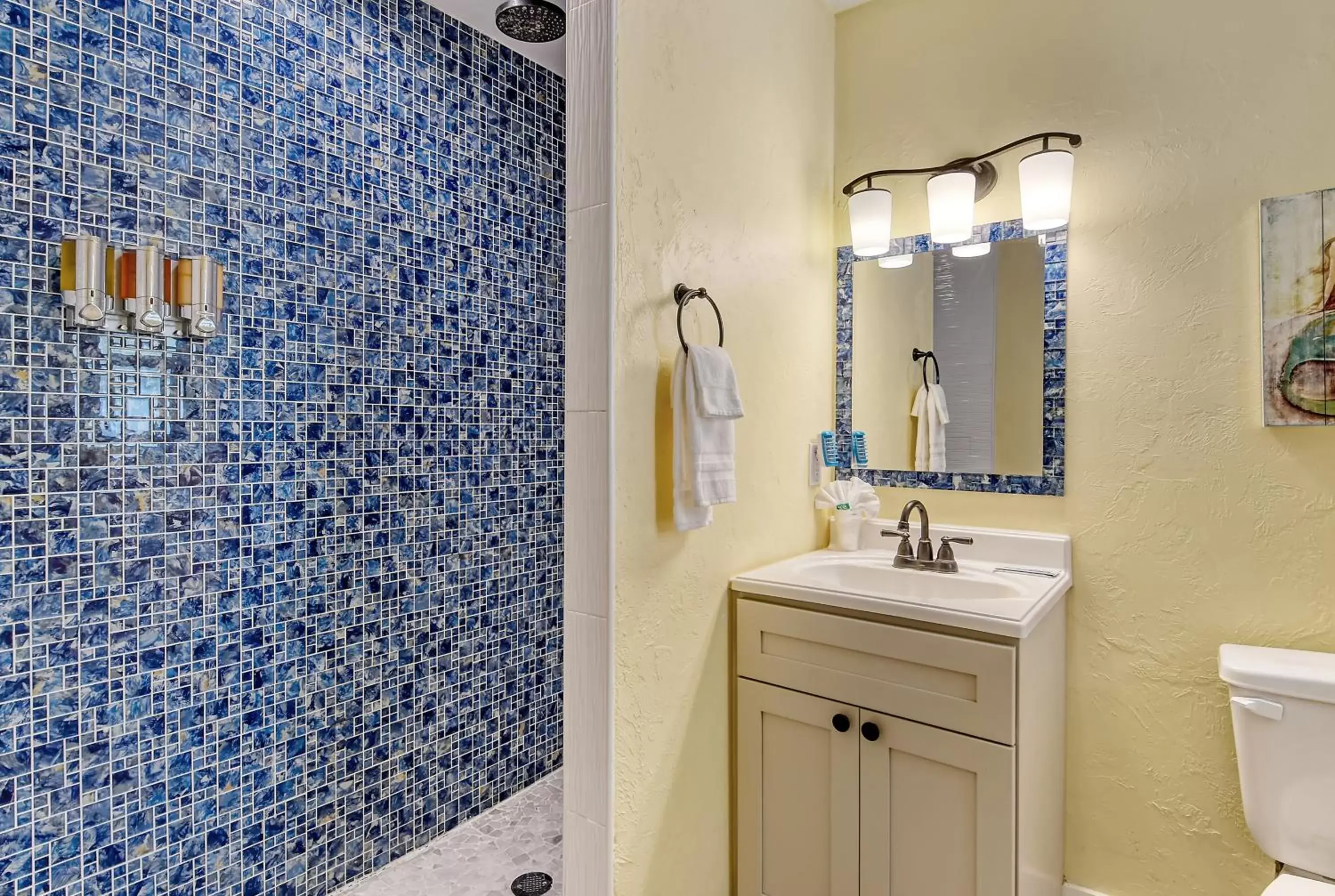 Bathroom in Siesta Key Palms Resort