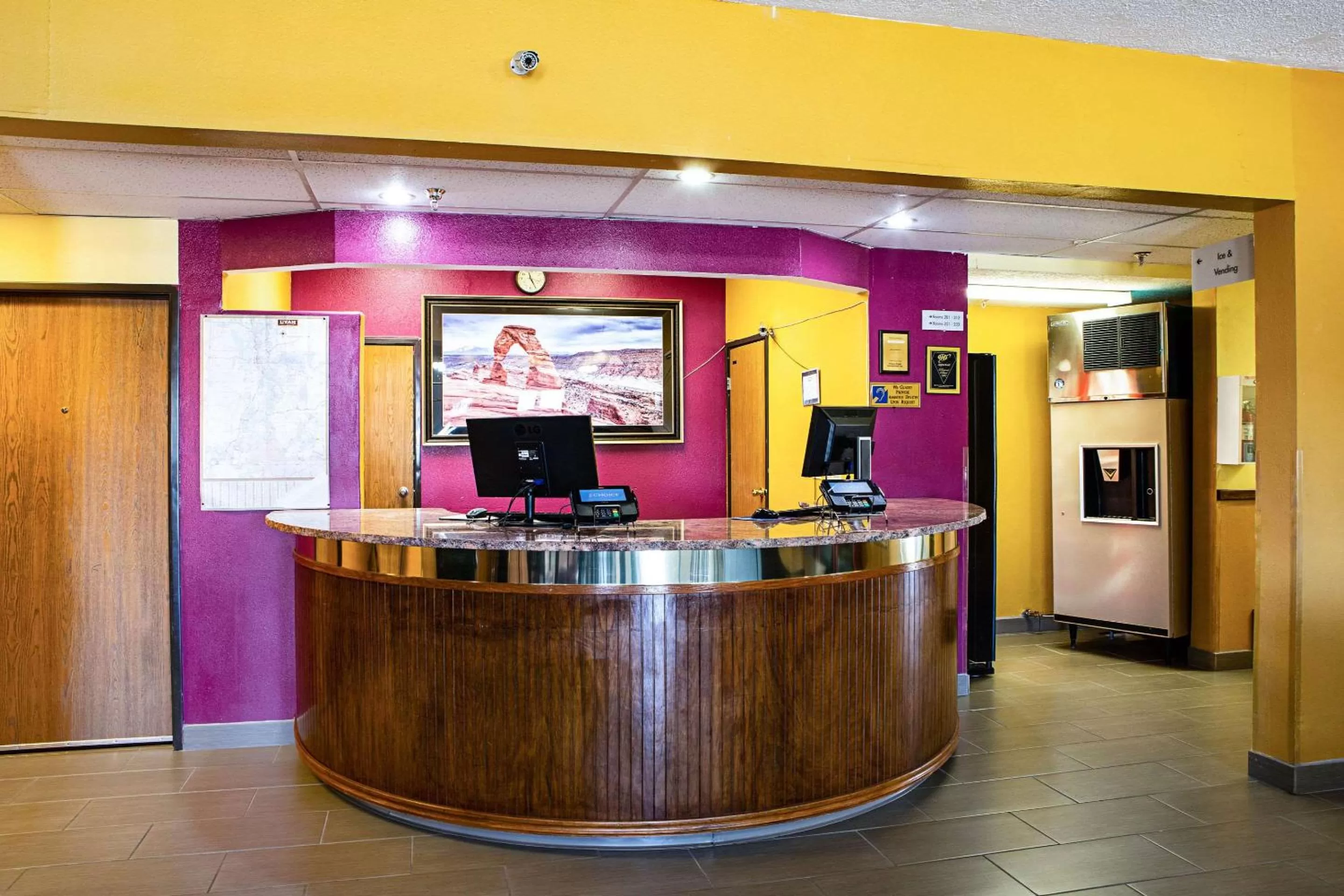 Lobby or reception in Rodeway Inn & Suites Monticello