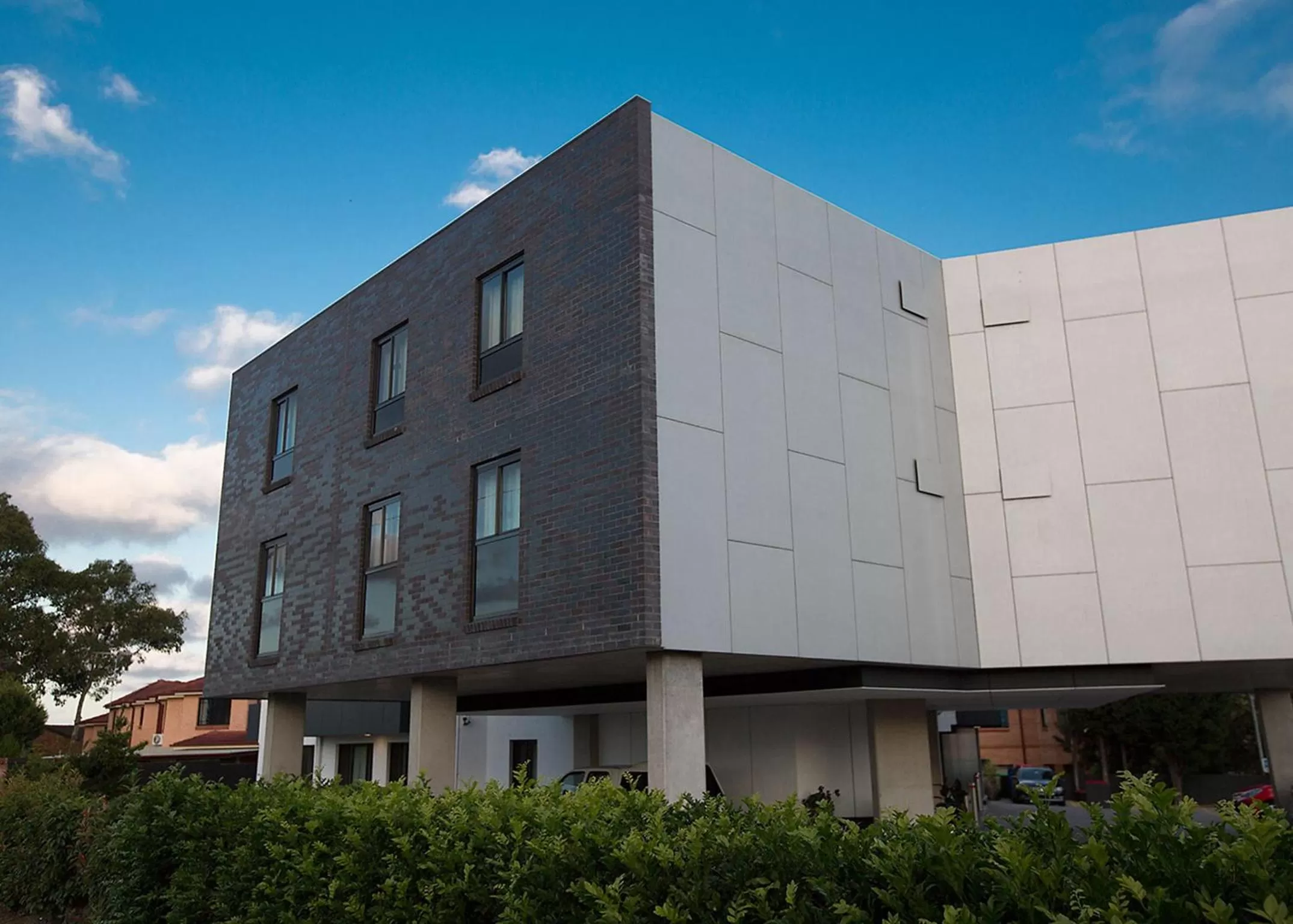 Property building in Bankstown Motel 10