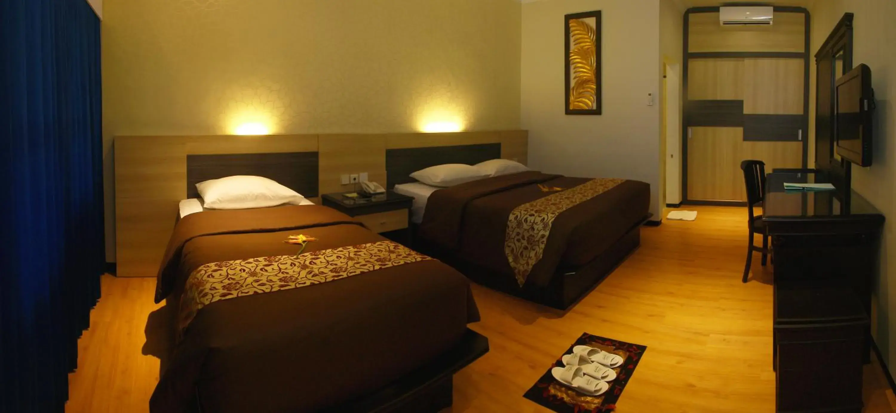 Property building, Bed in Kusuma Agrowisata Resort & Convention