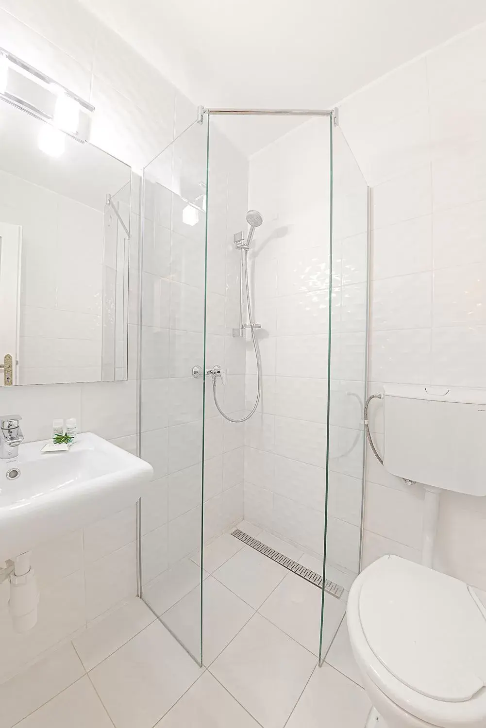 Standard Double or Twin Room in Casablanca Panzió Standard Double or Twin Room in Casablanca Panzió