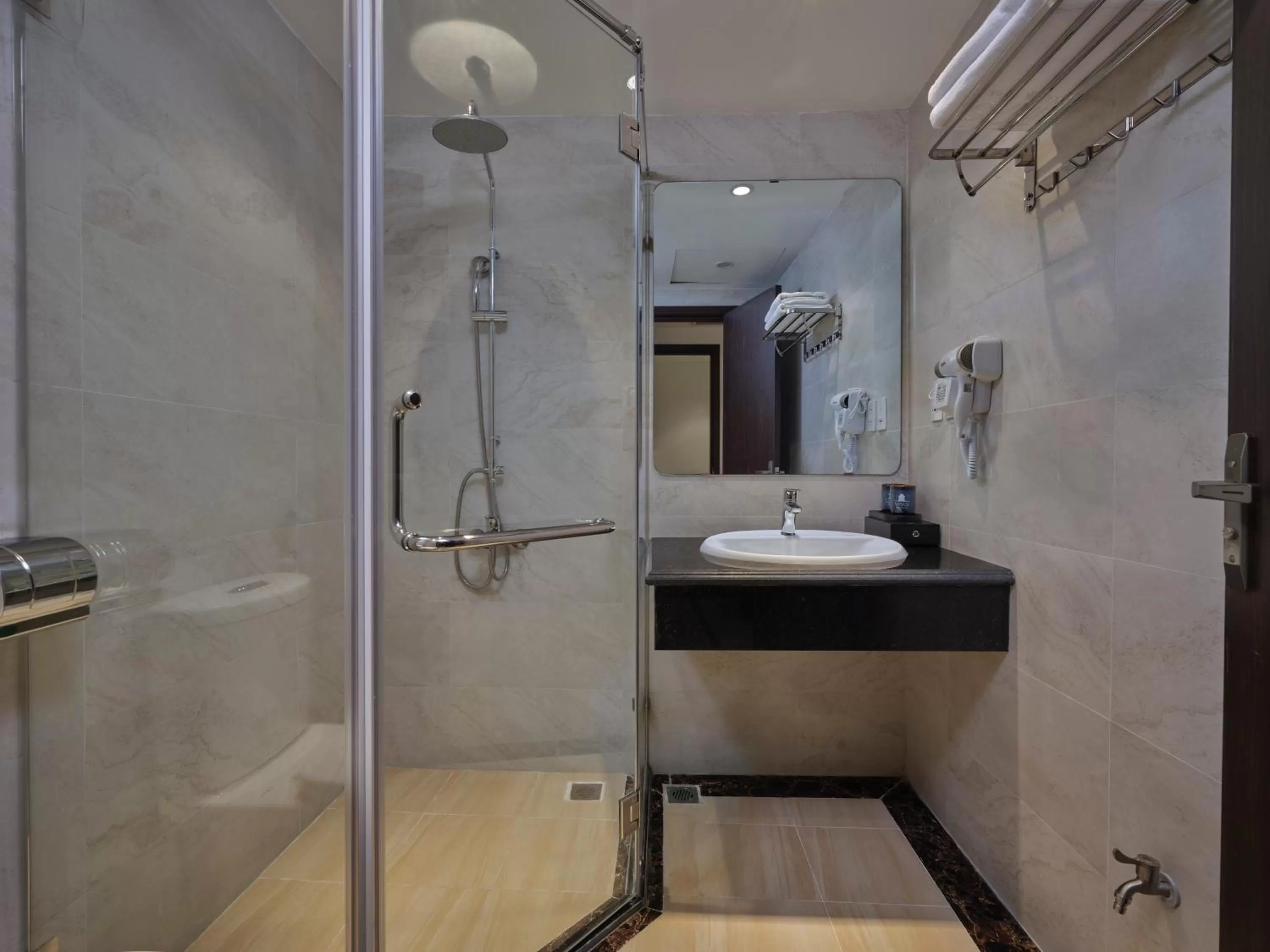 Bathroom in Minasi Hotel & Spa