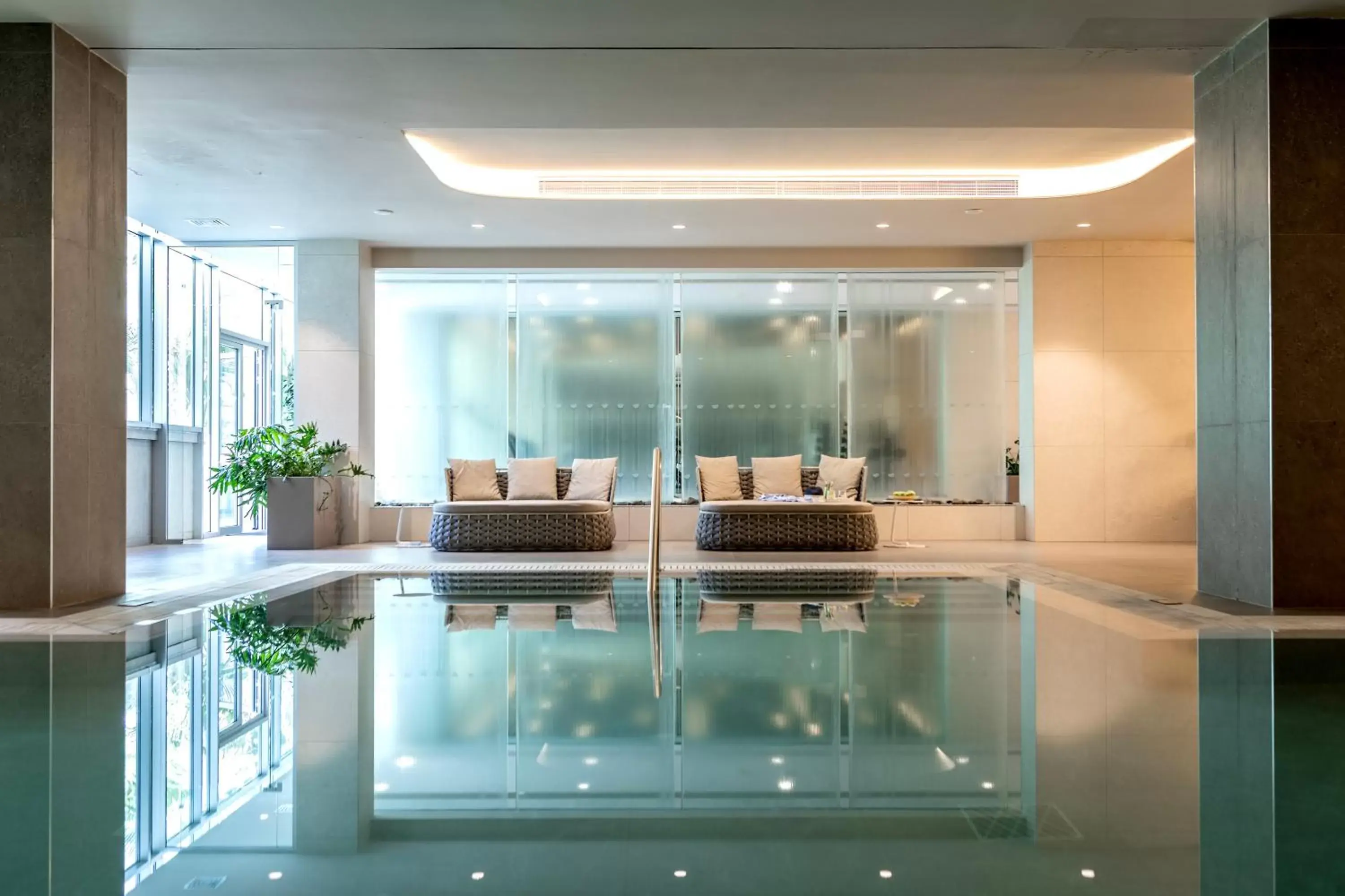 Swimming pool in NissiBlu Beach Resort Swimming pool in NissiBlu Beach Resort