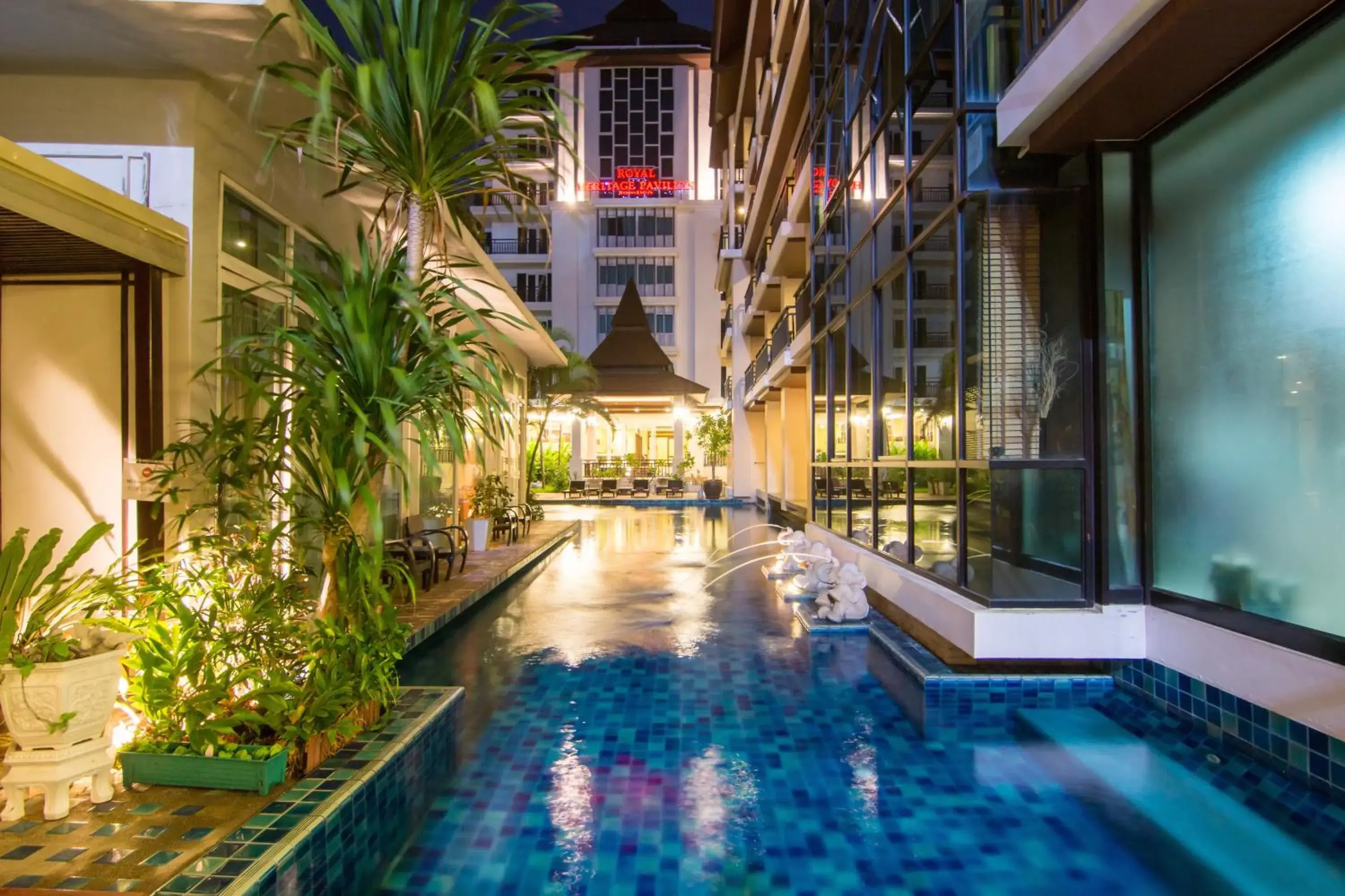 Night, Swimming Pool in Royal Thai Pavilion Hotel