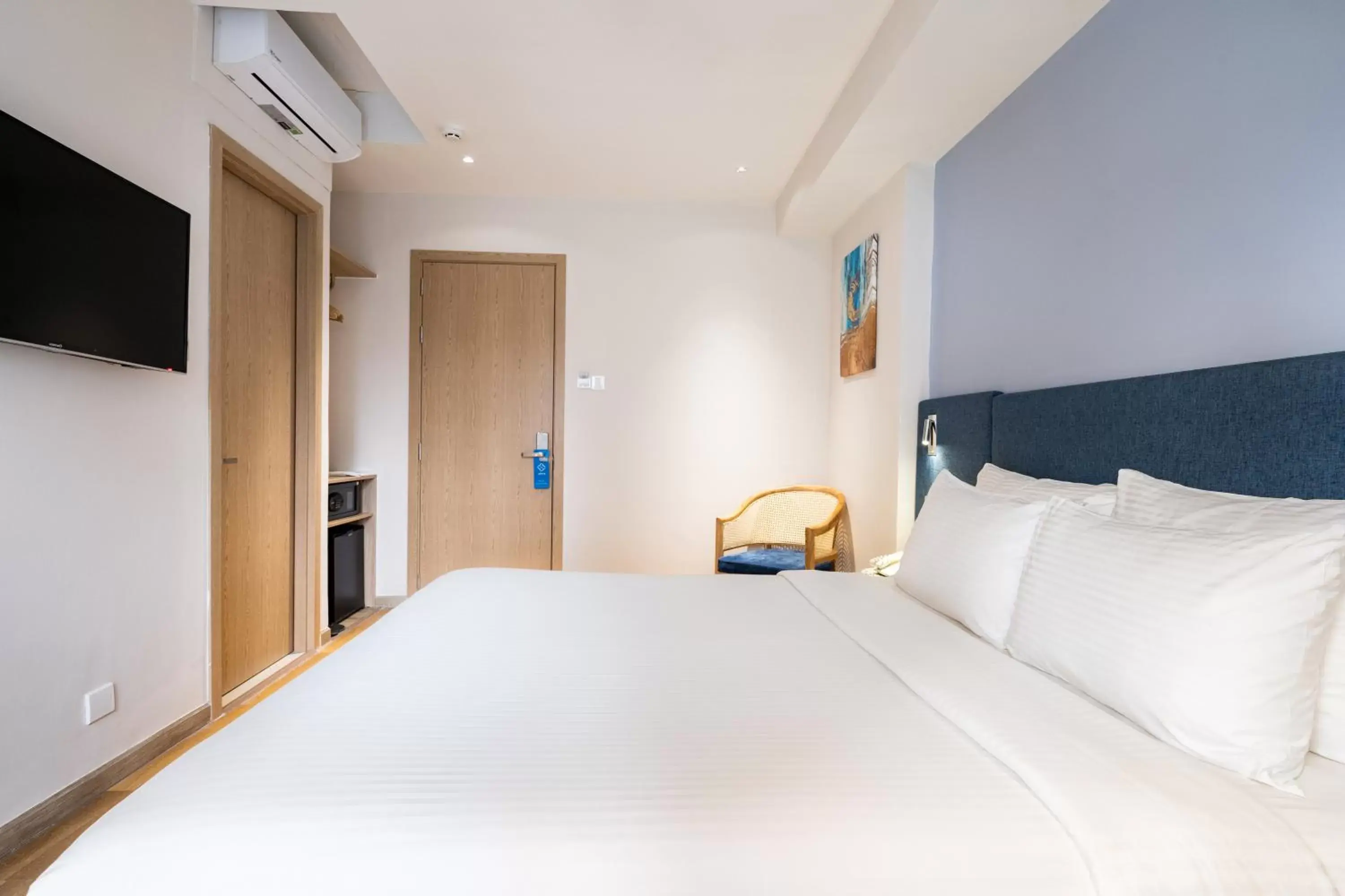 Bed in Jovia Hotel Bed in Jovia Hotel