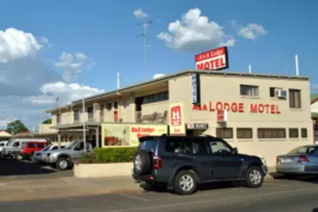 Facade/entrance, Property Building in A&A Lodge Motel