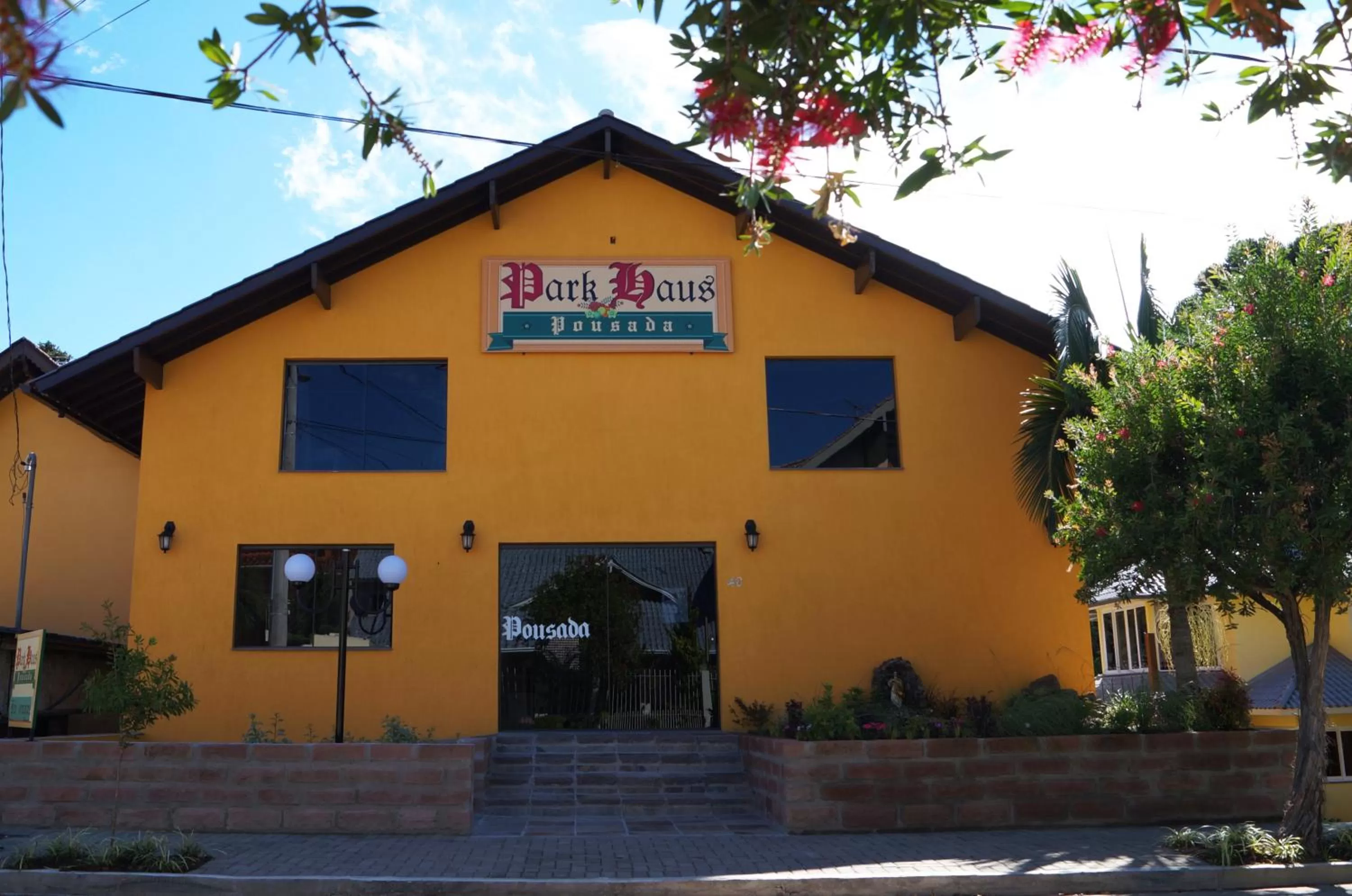 Facade/entrance in Hotel Park Haus