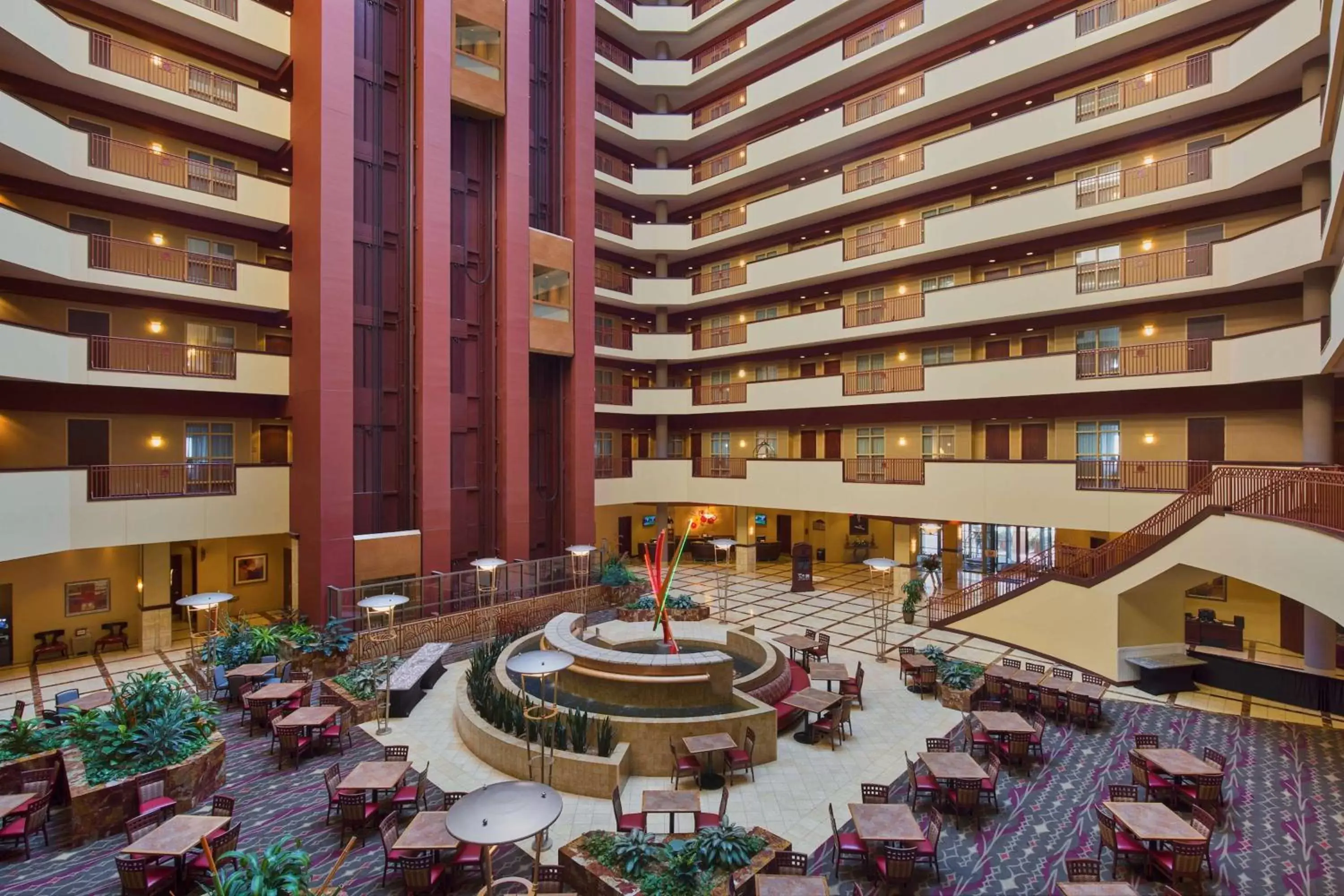 Lobby or reception in Embassy Suites by Hilton Charlotte Concord Golf Resort & Spa