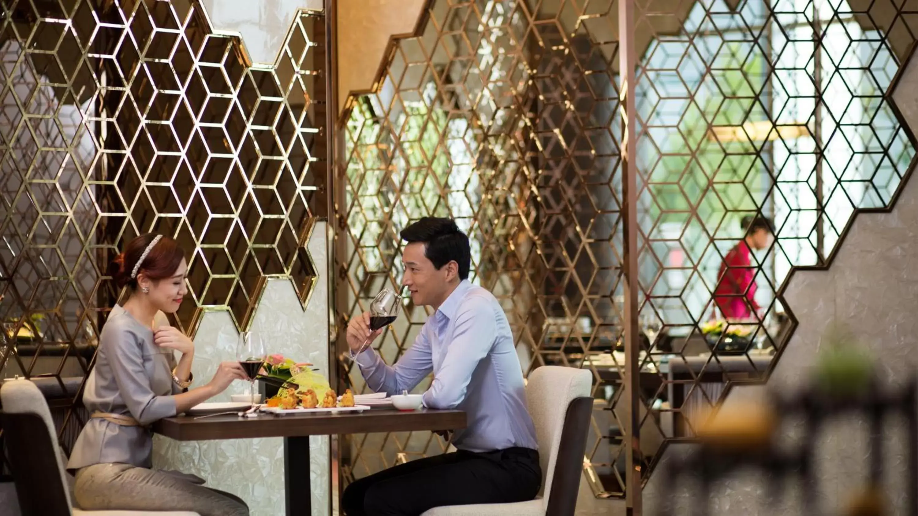 Restaurant/places to eat in InterContinental Shanghai Hongqiao NECC, an IHG Hotel