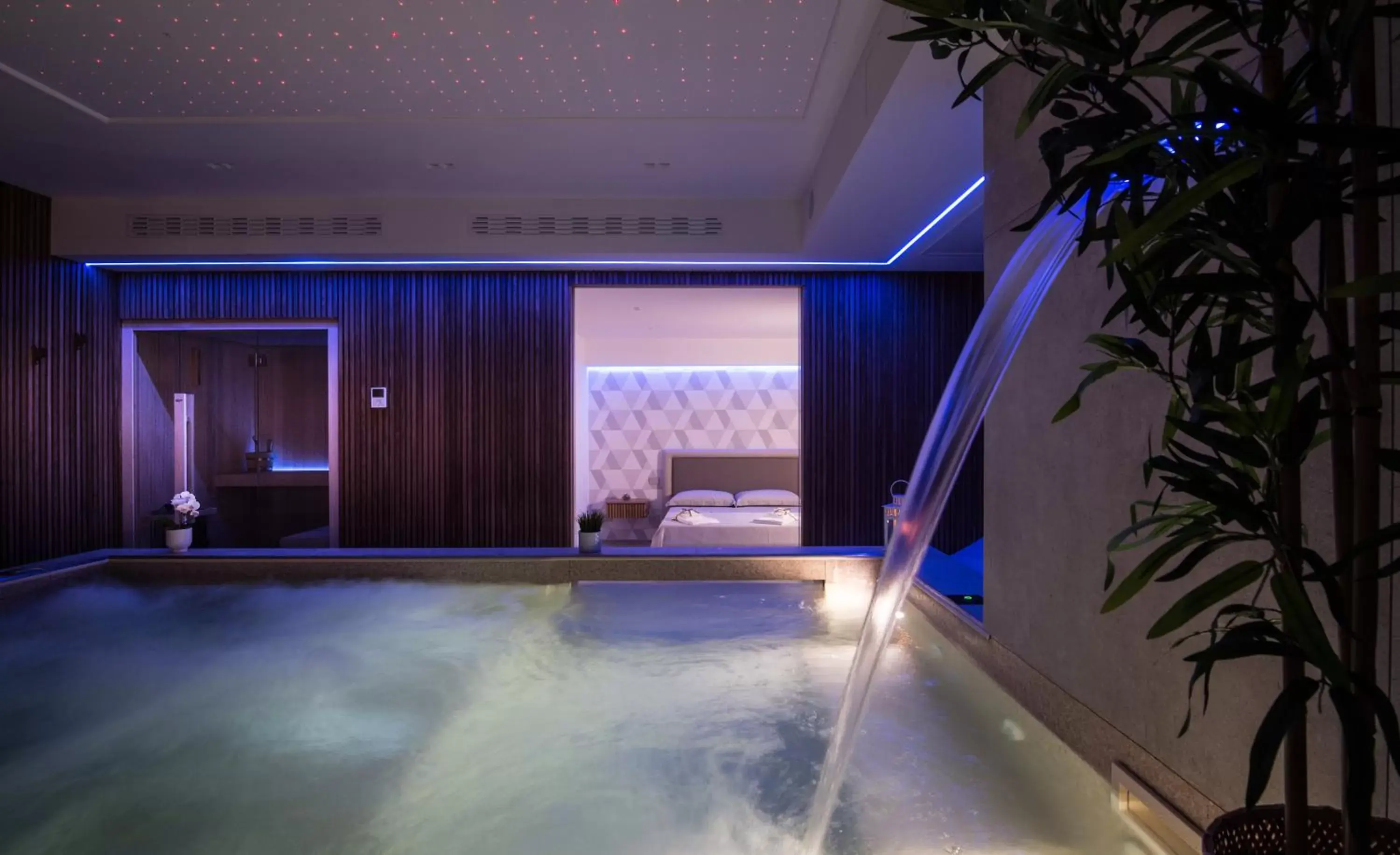 Sauna, Swimming Pool in SG Suite & Spa Amalfi Coast