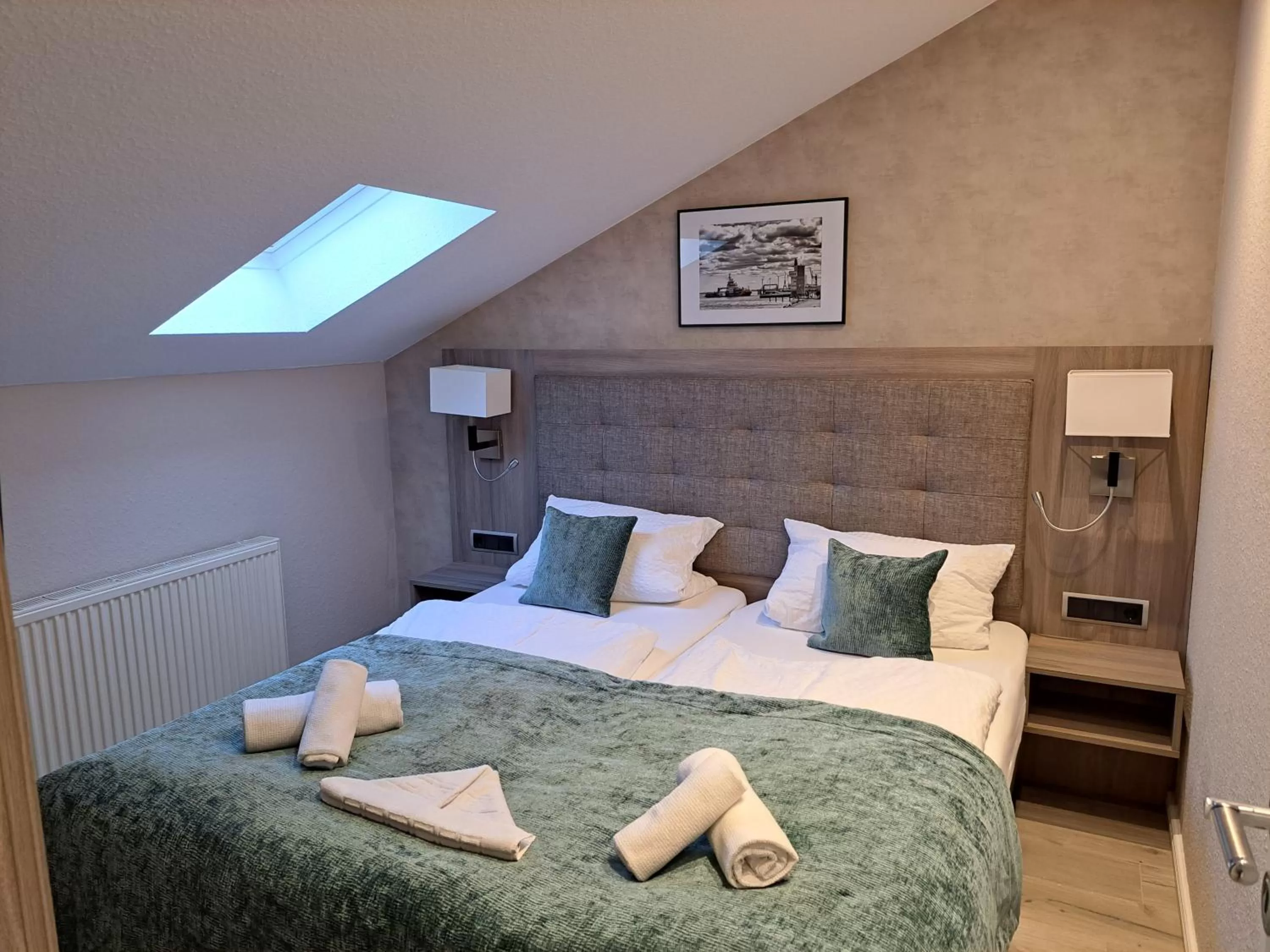 Bedroom, Bed in Mertinkus Nordseehotel