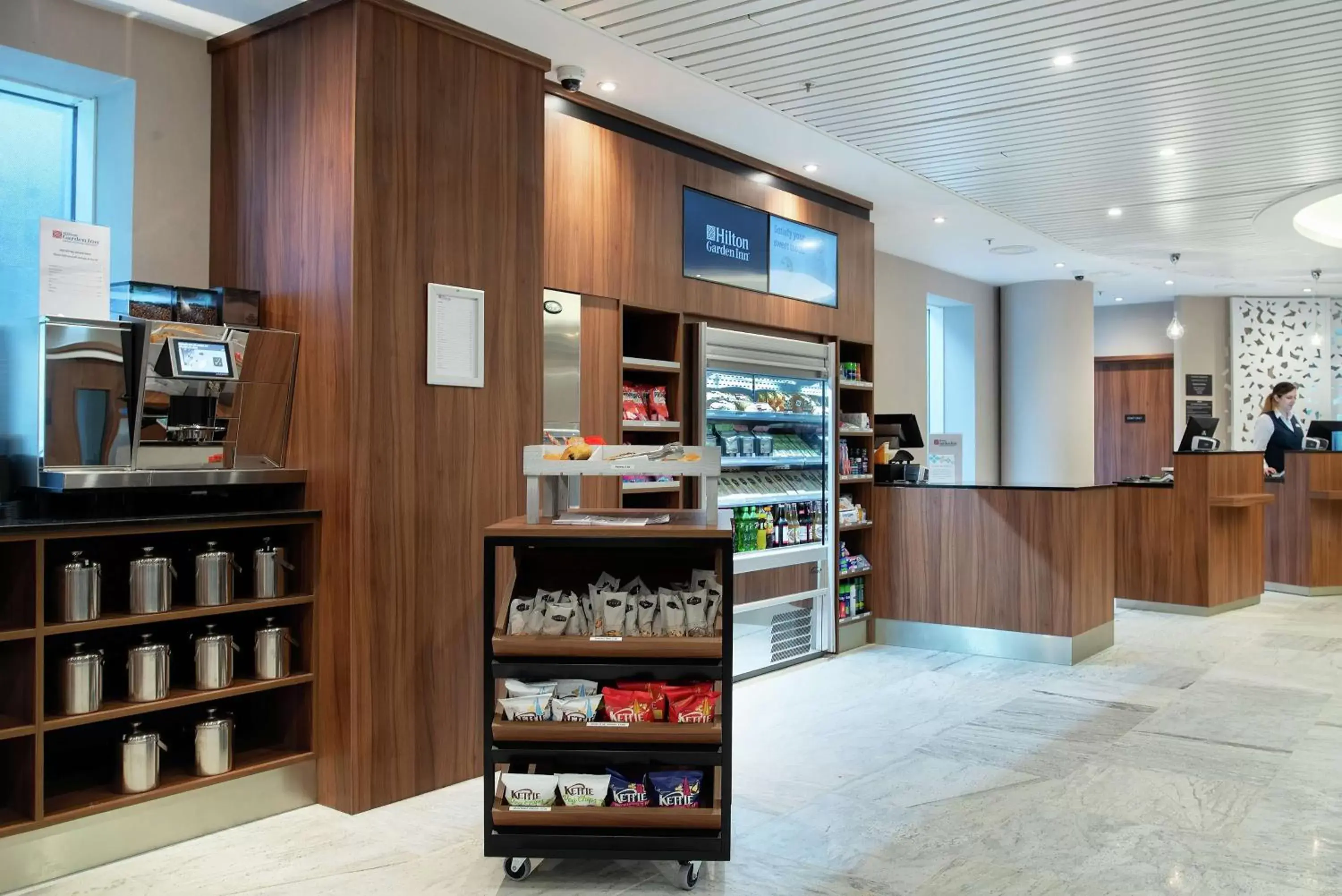 Restaurant/places to eat in Hilton Garden Inn London Heathrow Terminal 2 and 3