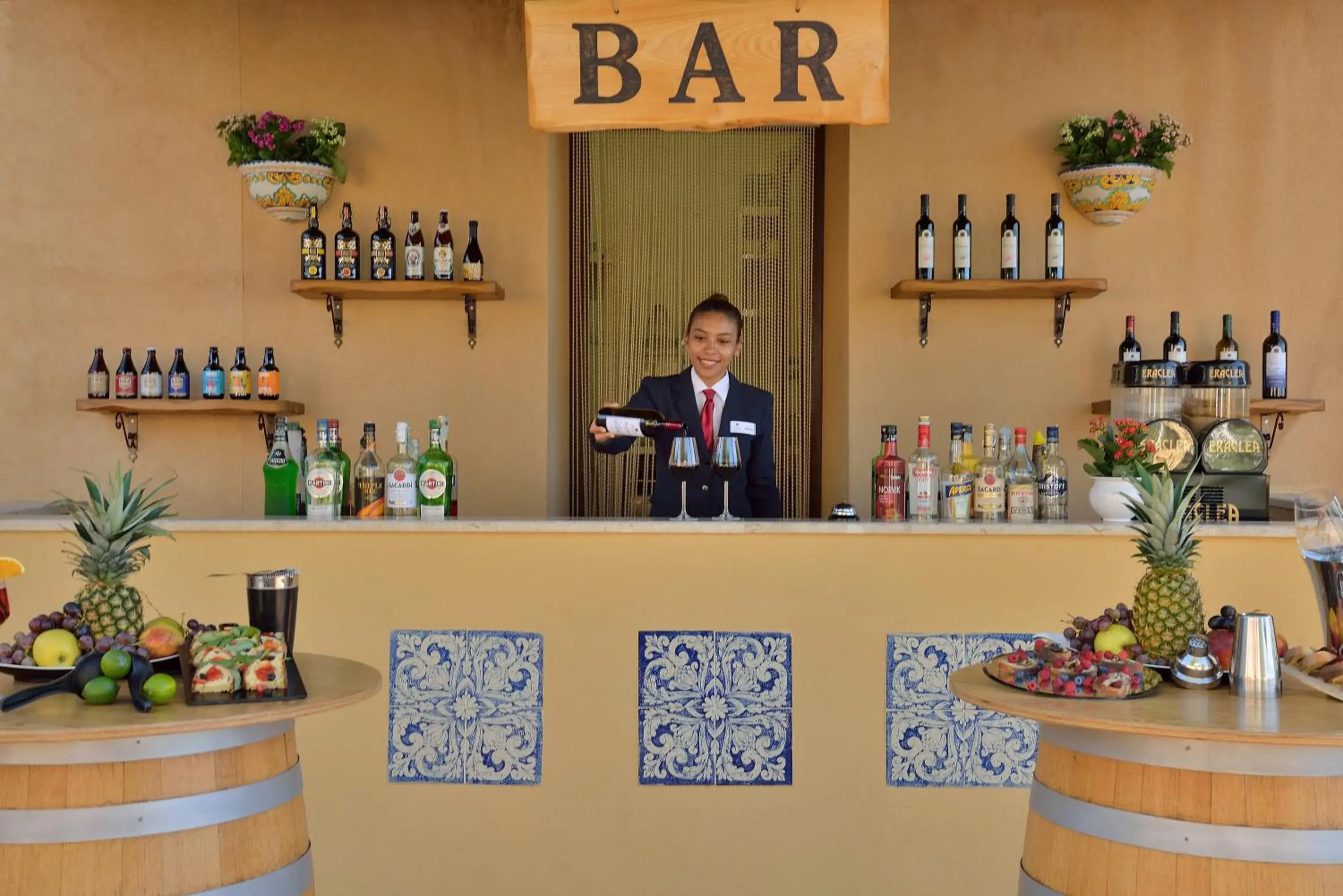 Lounge or bar in Hotel Baglio Oneto dei Principi di San Lorenzo - Luxury Wine Resort