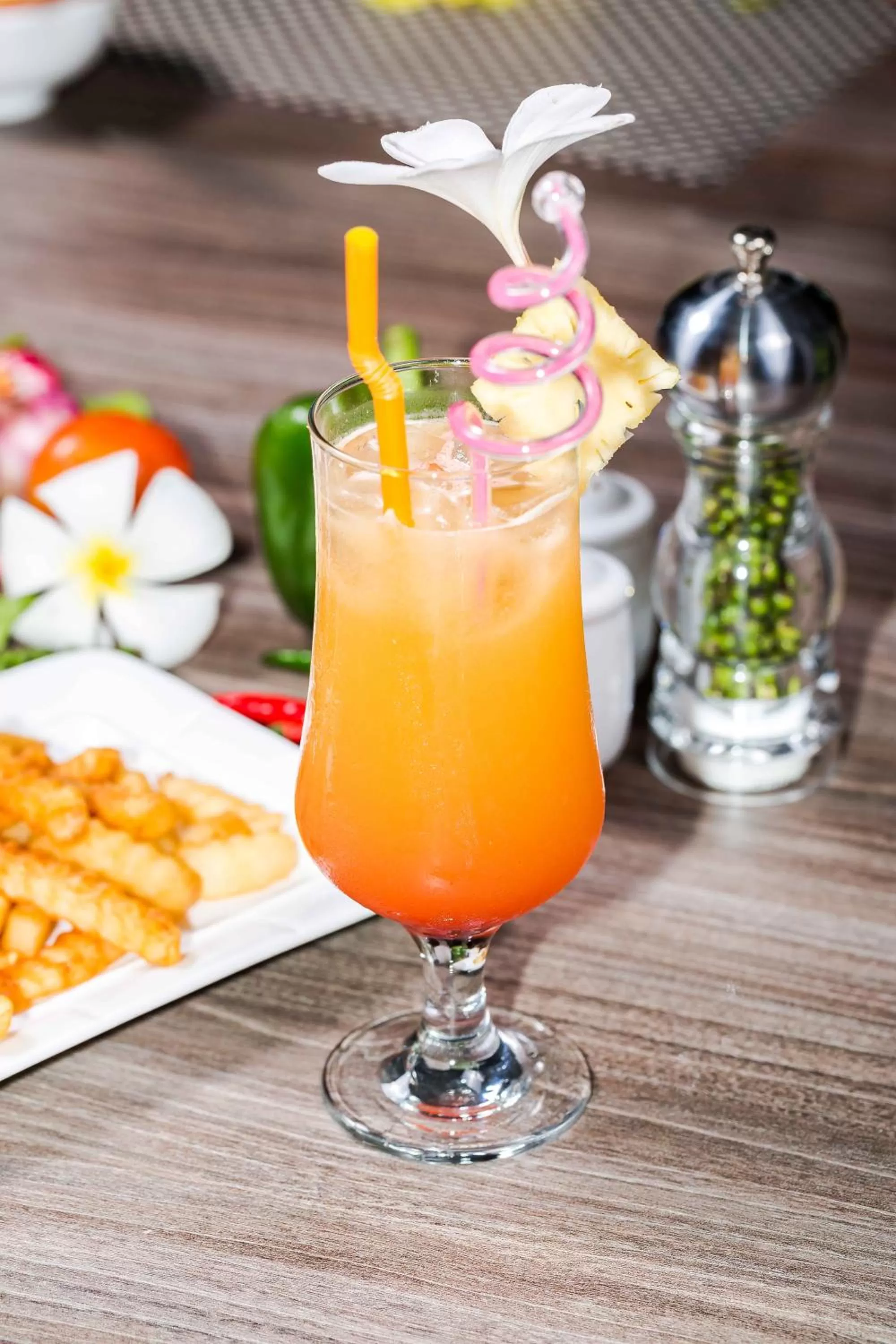 Restaurant/places to eat in KEP BAY HOTEL & RESORT