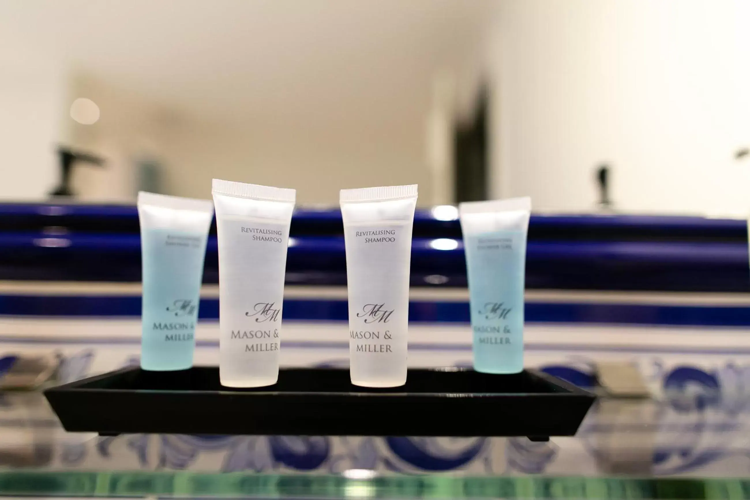 Superior Double with River View in The Maltsters Arms Superior Double with River View in The Maltsters Arms