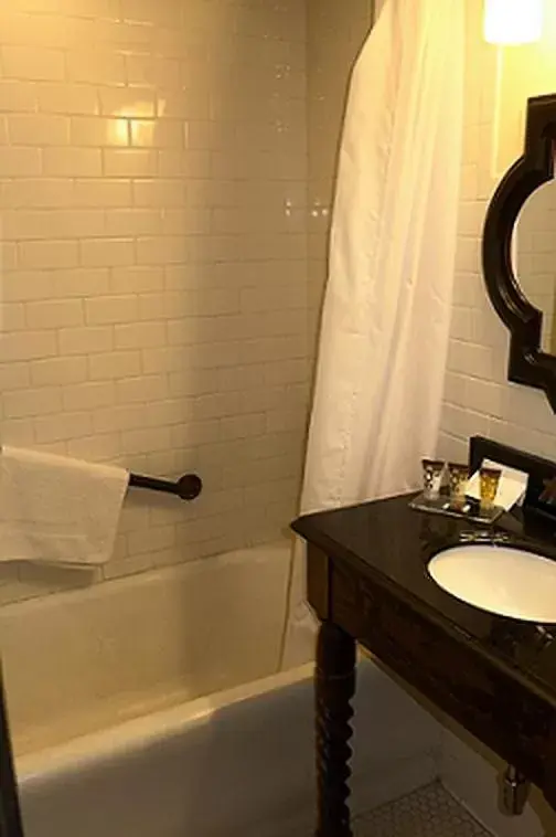 Bathroom in The Holland Hotel