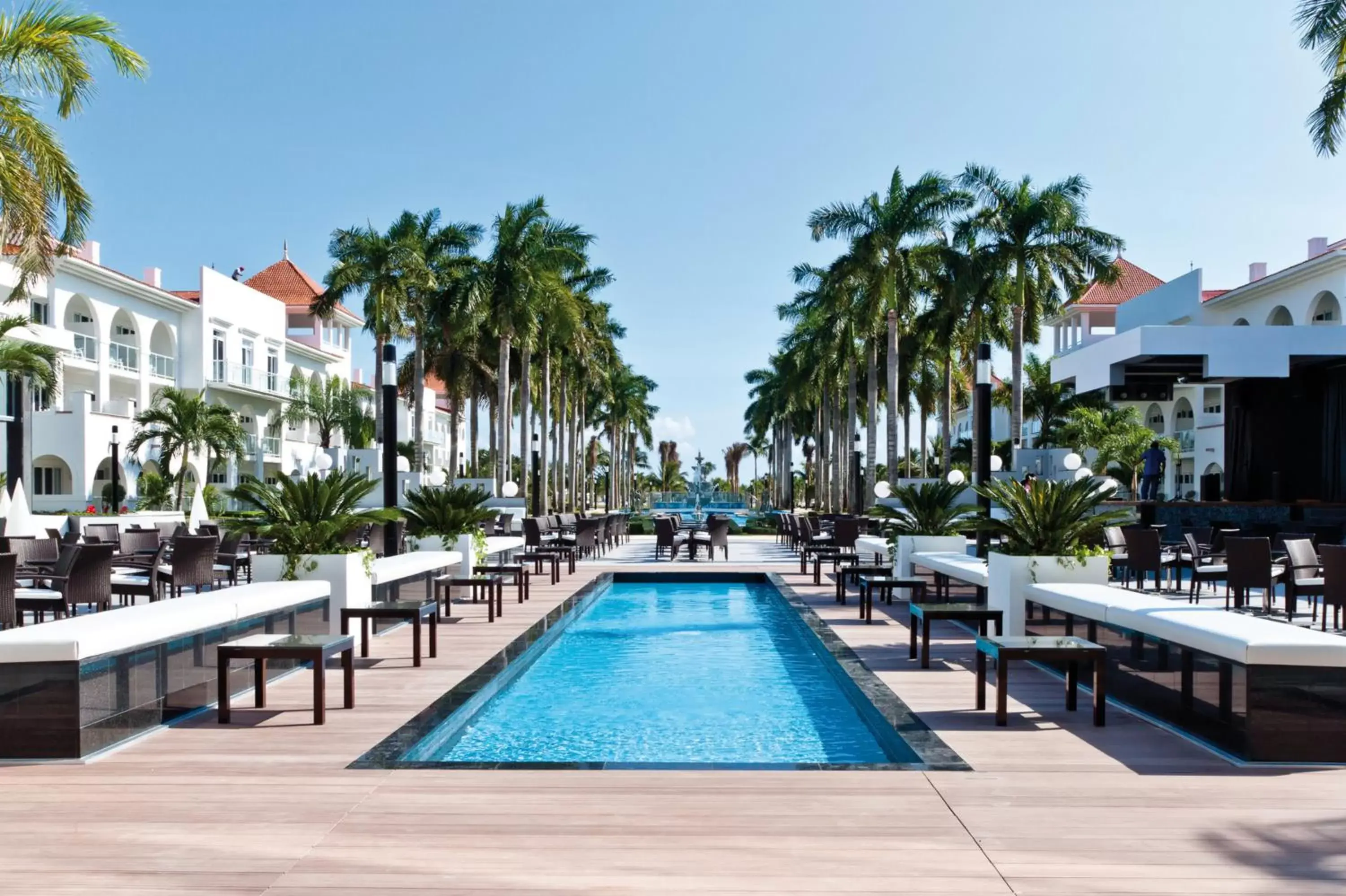 Area and facilities, Swimming Pool in Riu Palace Mexico - All Inclusive