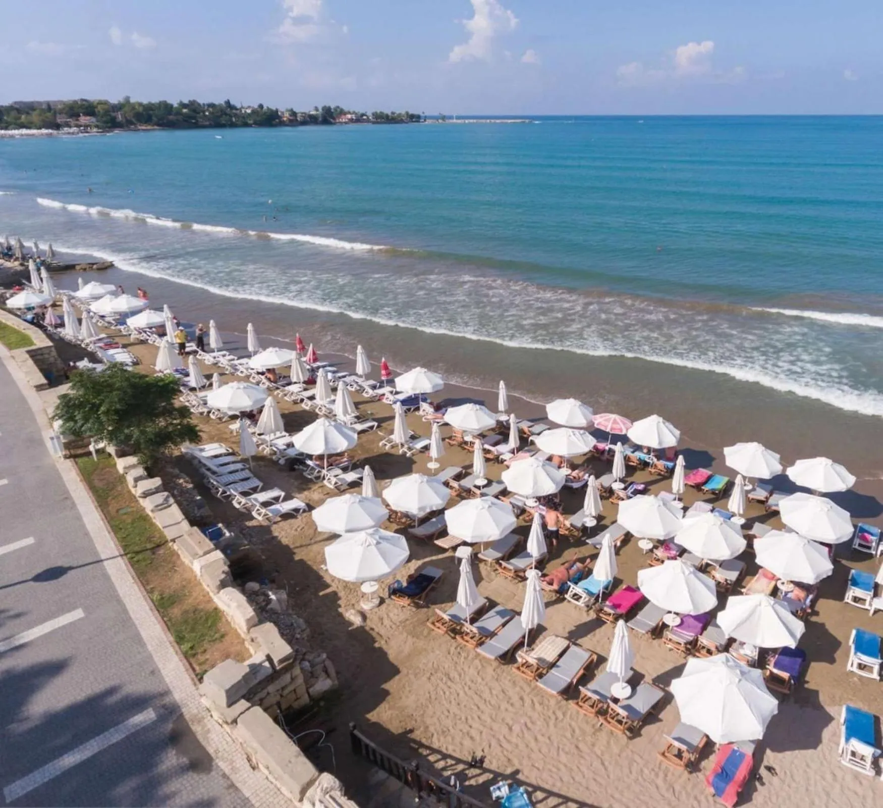 People in Clover Magic Park Side Hotel