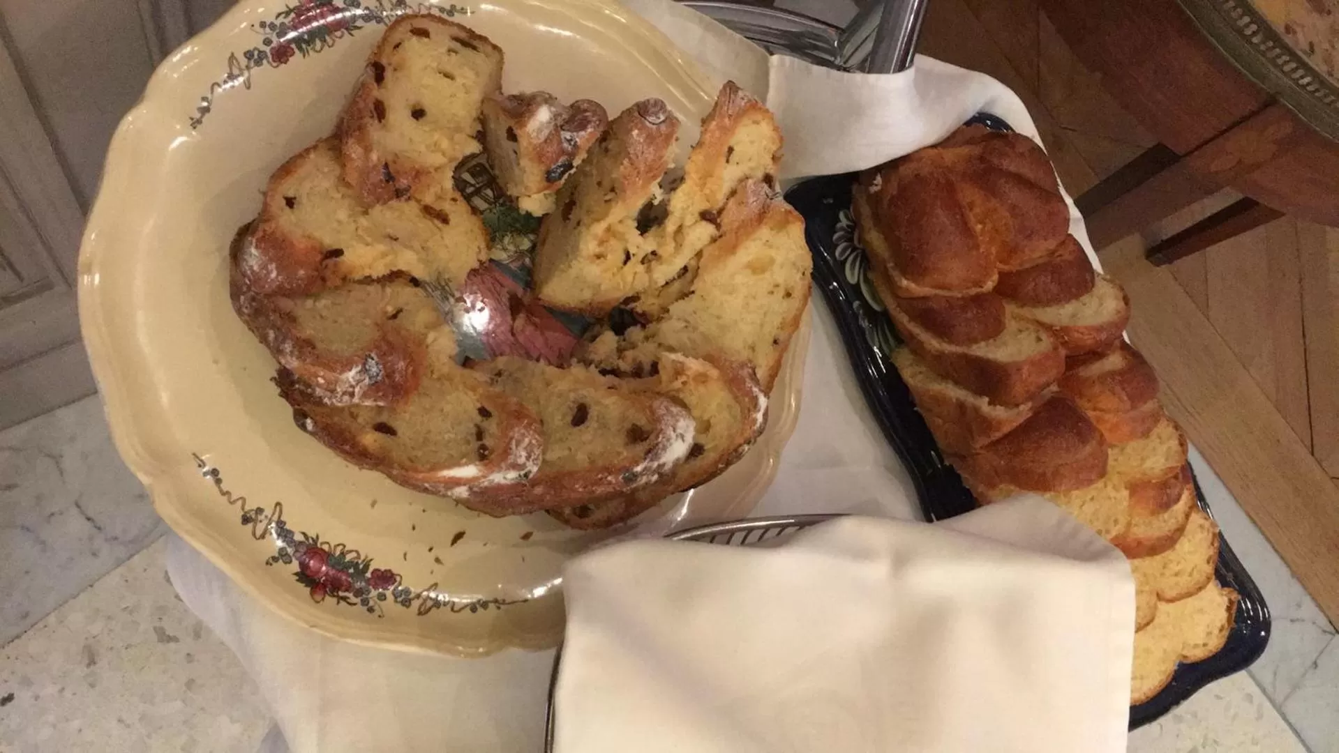 Food in Peonia at Home - Maison d'hôtes d'exception