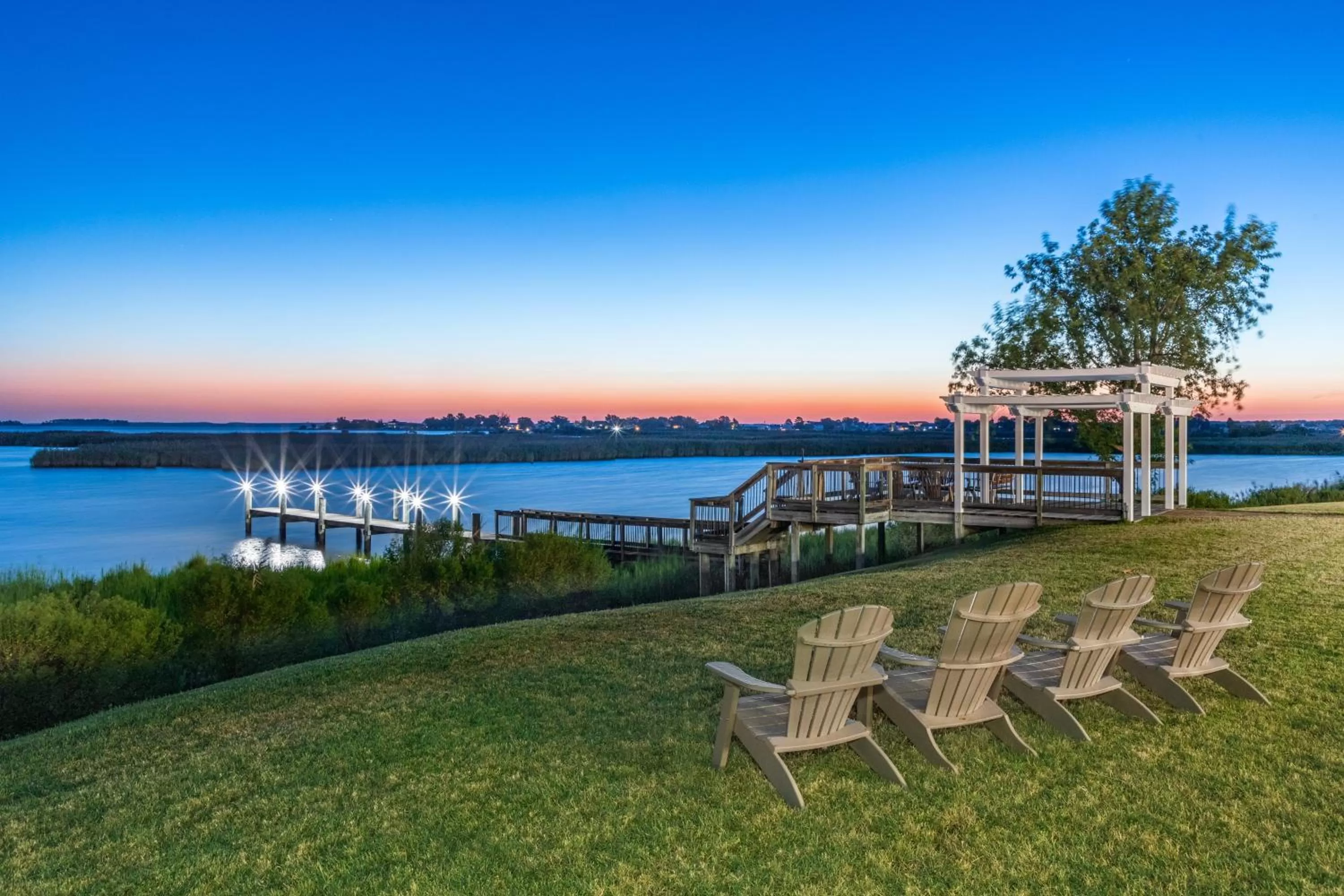 Lobby or reception in Holiday Inn Express Annapolis East-Kent Island by IHG