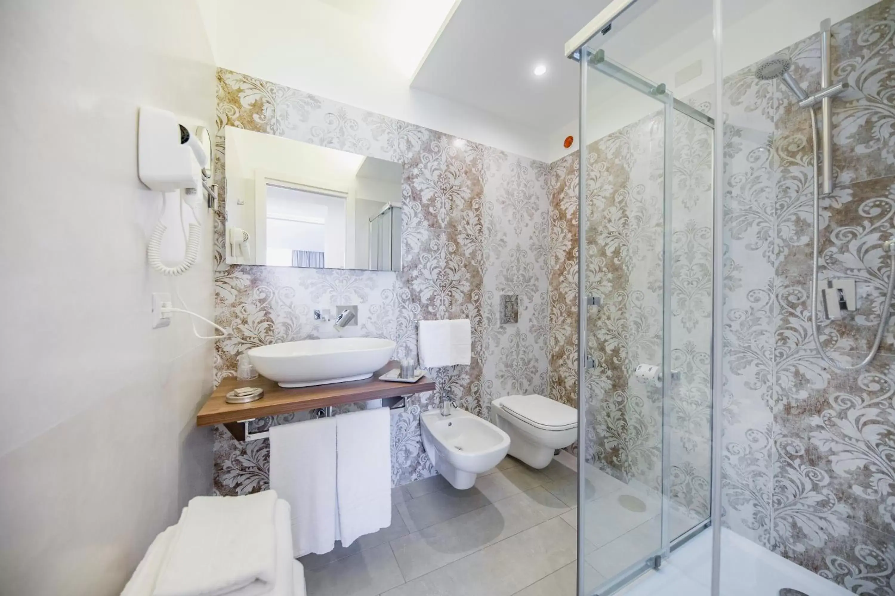 Bathroom in Ossuna Bay Hotel Boutique