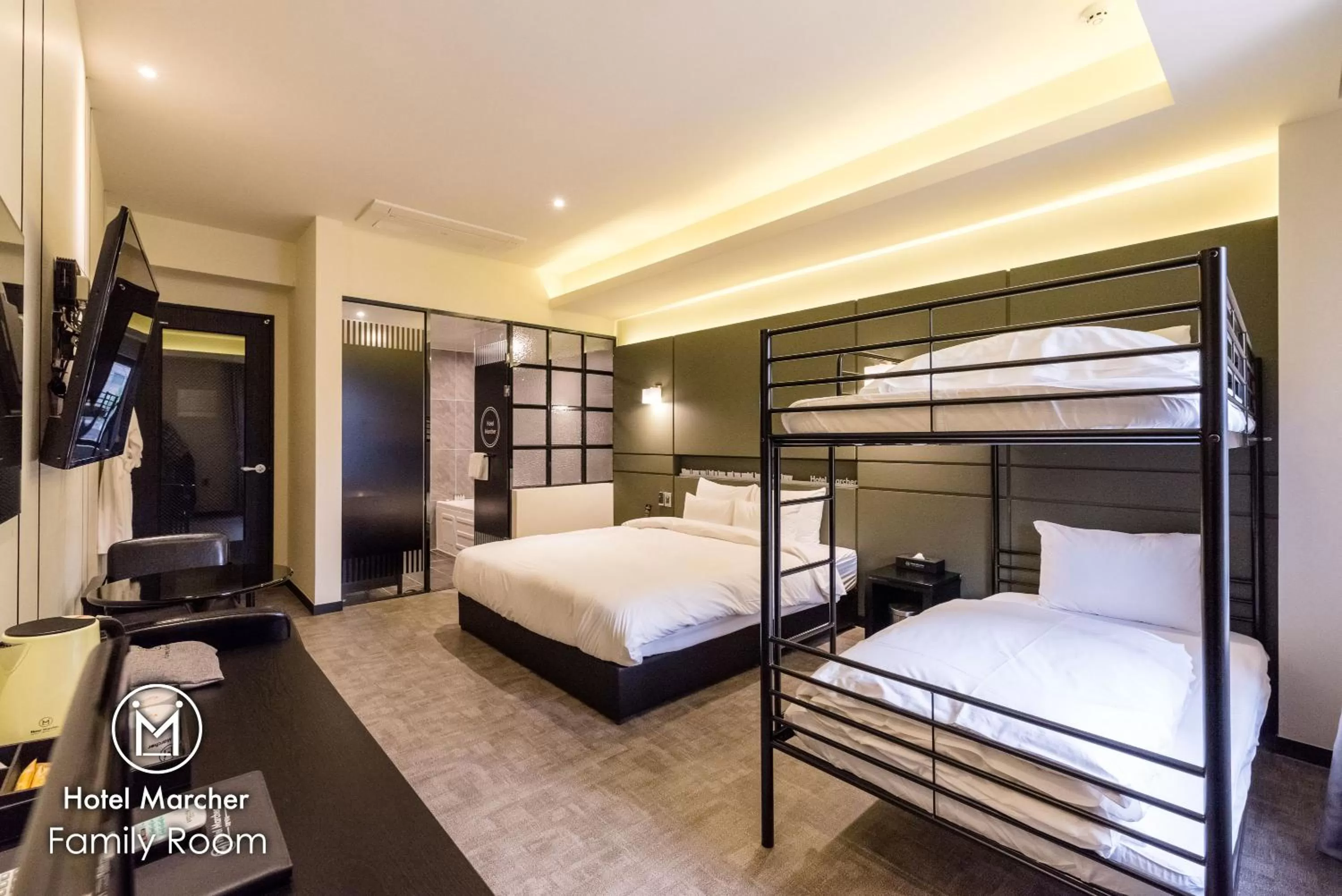 bunk bed, Bed in Hotel Marcher