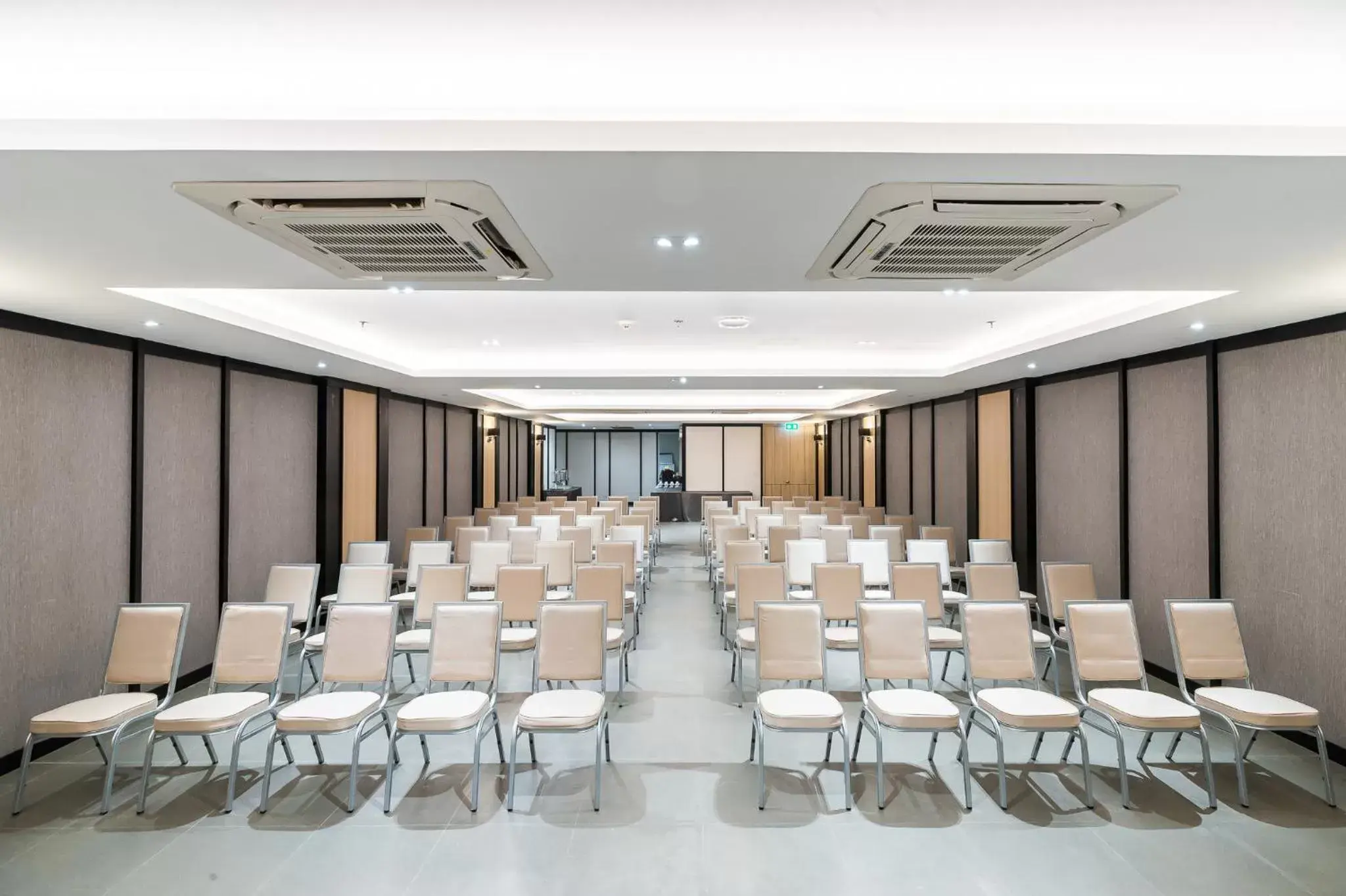 Meeting/conference room in One Patio Hotel Pattaya - SHA Extra Plus