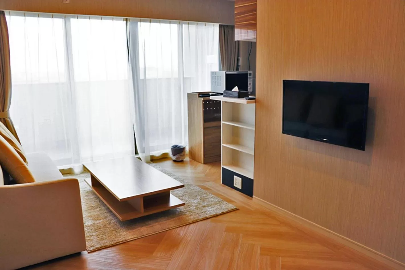 TV and multimedia in Ostay Vermillion Namba