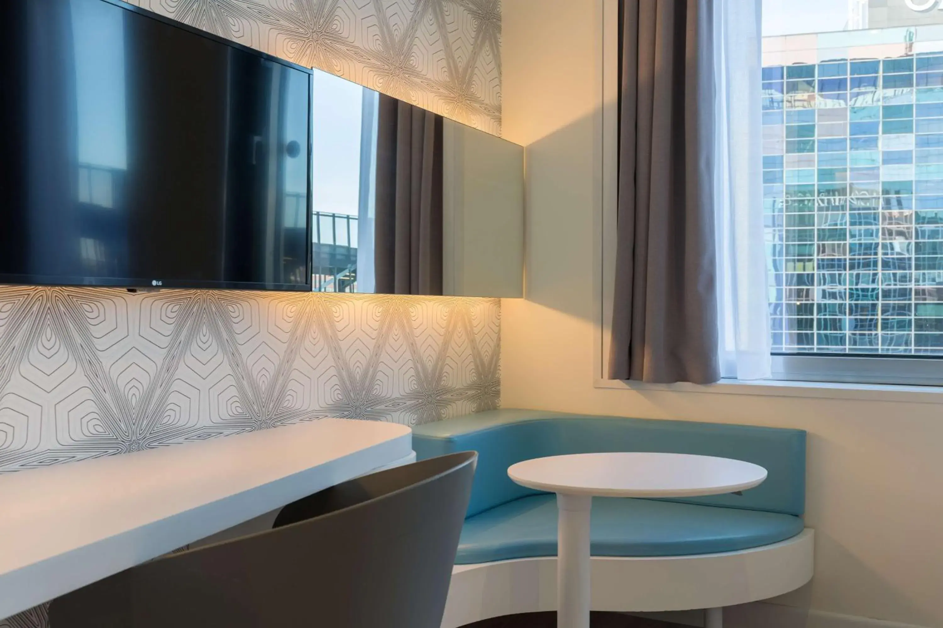 Bedroom, Seating Area in Park Inn by Radisson Amsterdam City West