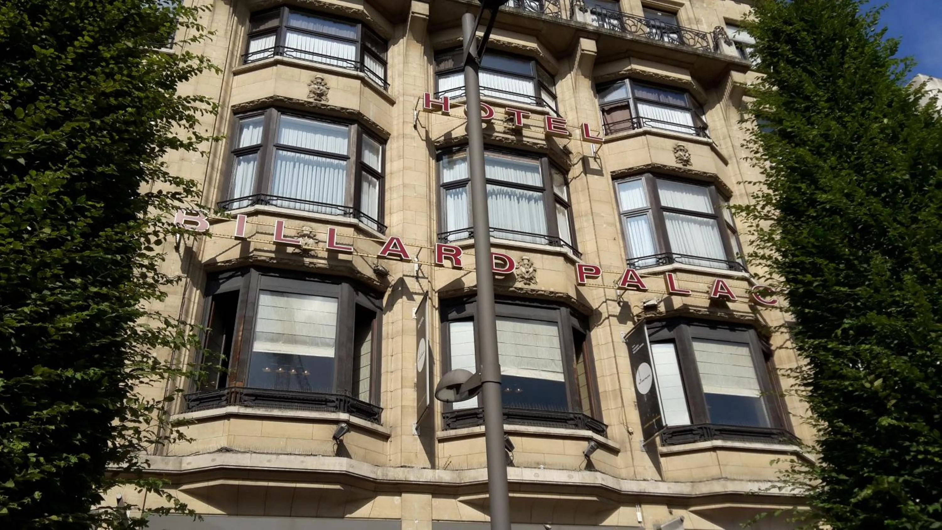 Property Building in Hotel Antwerp Billard Palace