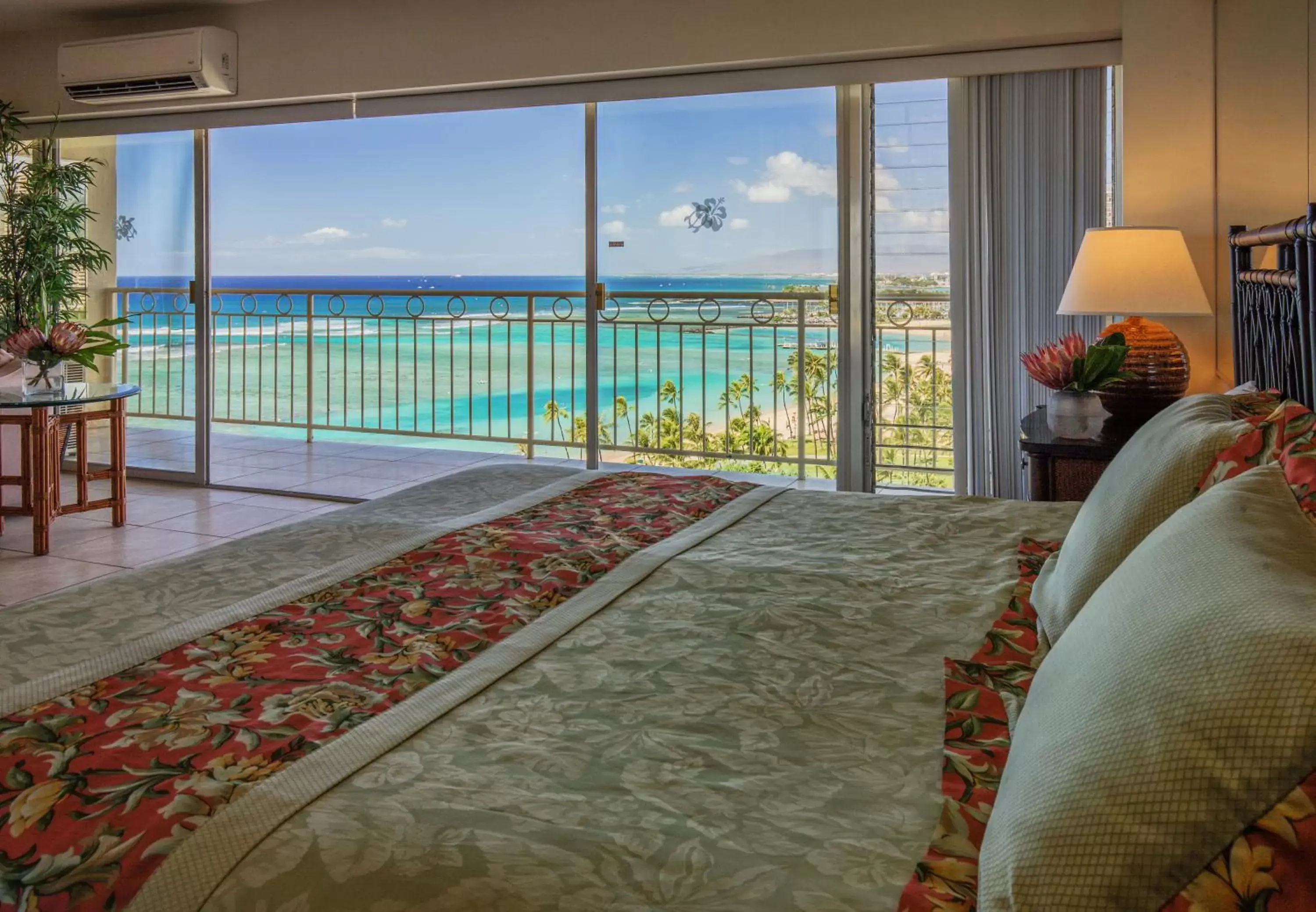 Sea view in Castle Waikiki Shore Beachfront Condominiums