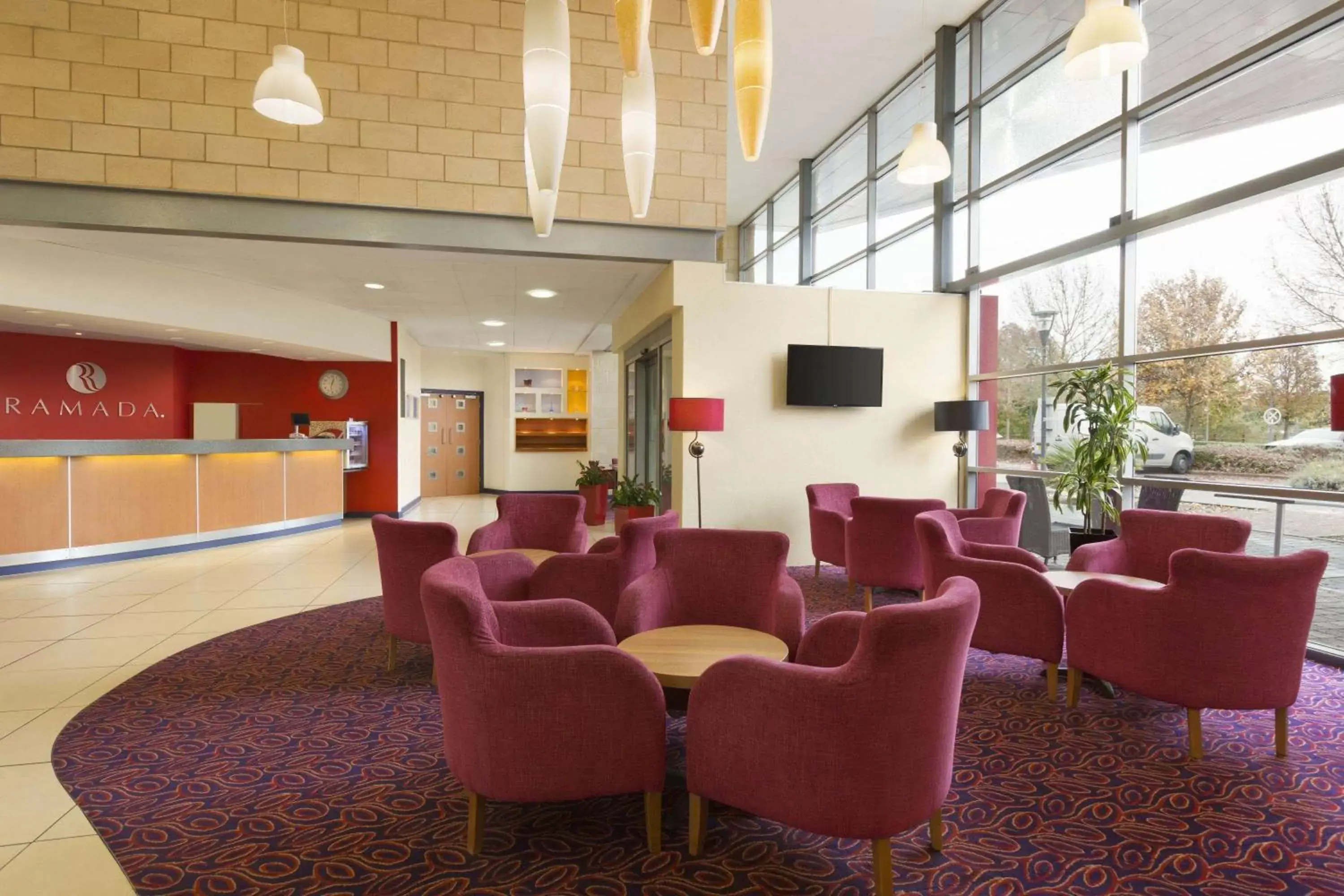 Lobby or reception, Lobby/Reception in Ramada London North