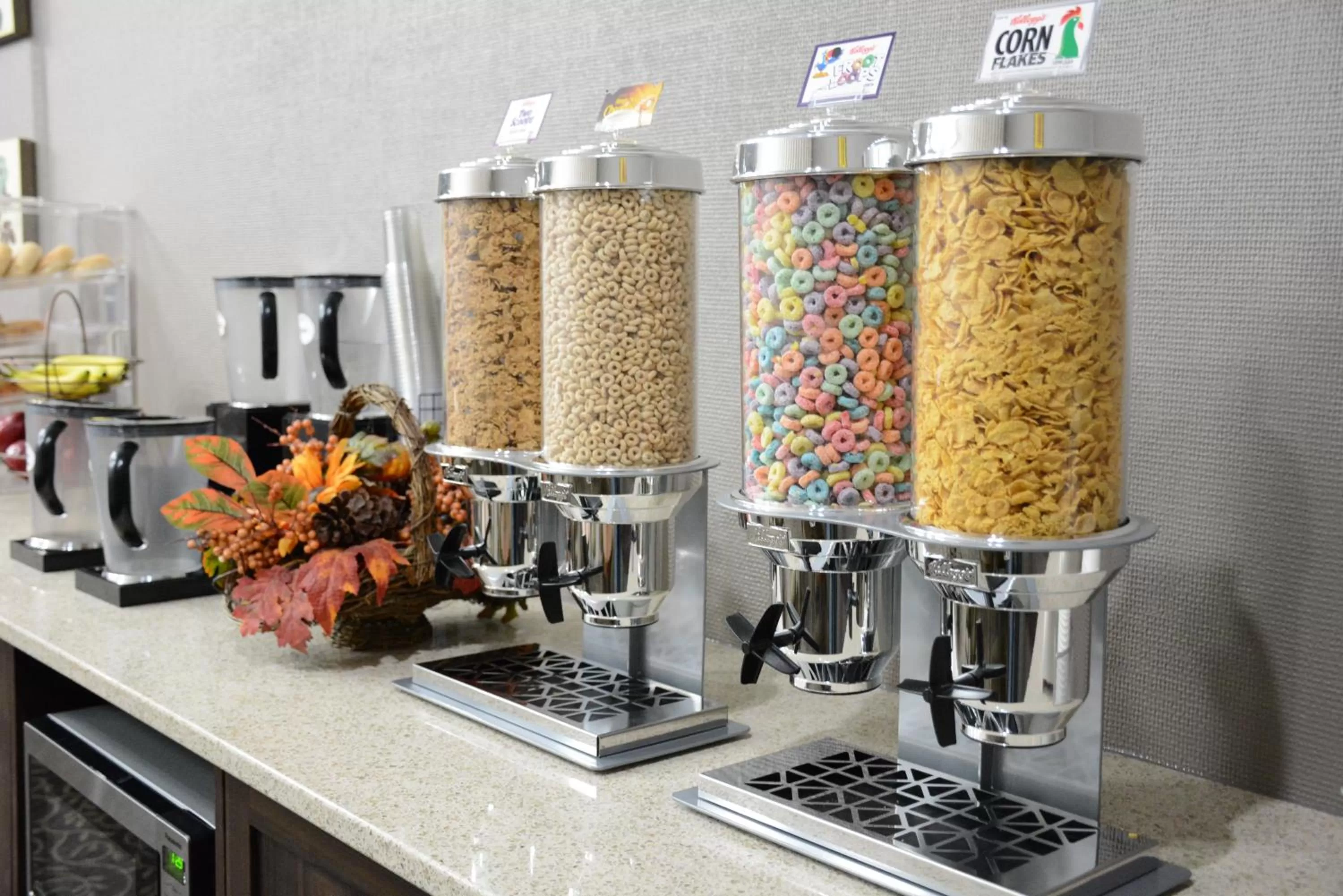 Breakfast in Travelodge by Wyndham Lethbridge