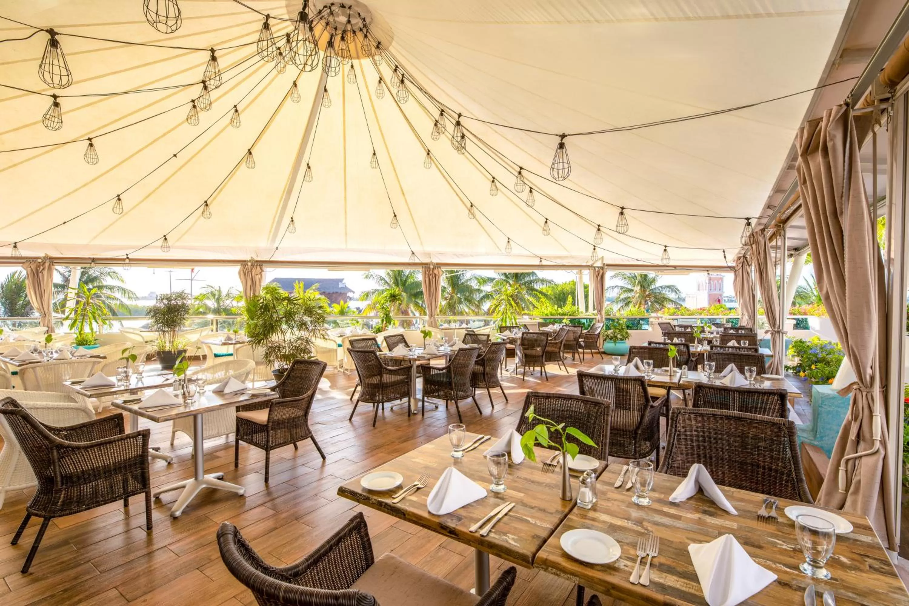 Restaurant/places to eat in Wyndham Alltra Cancun All Inclusive Resort