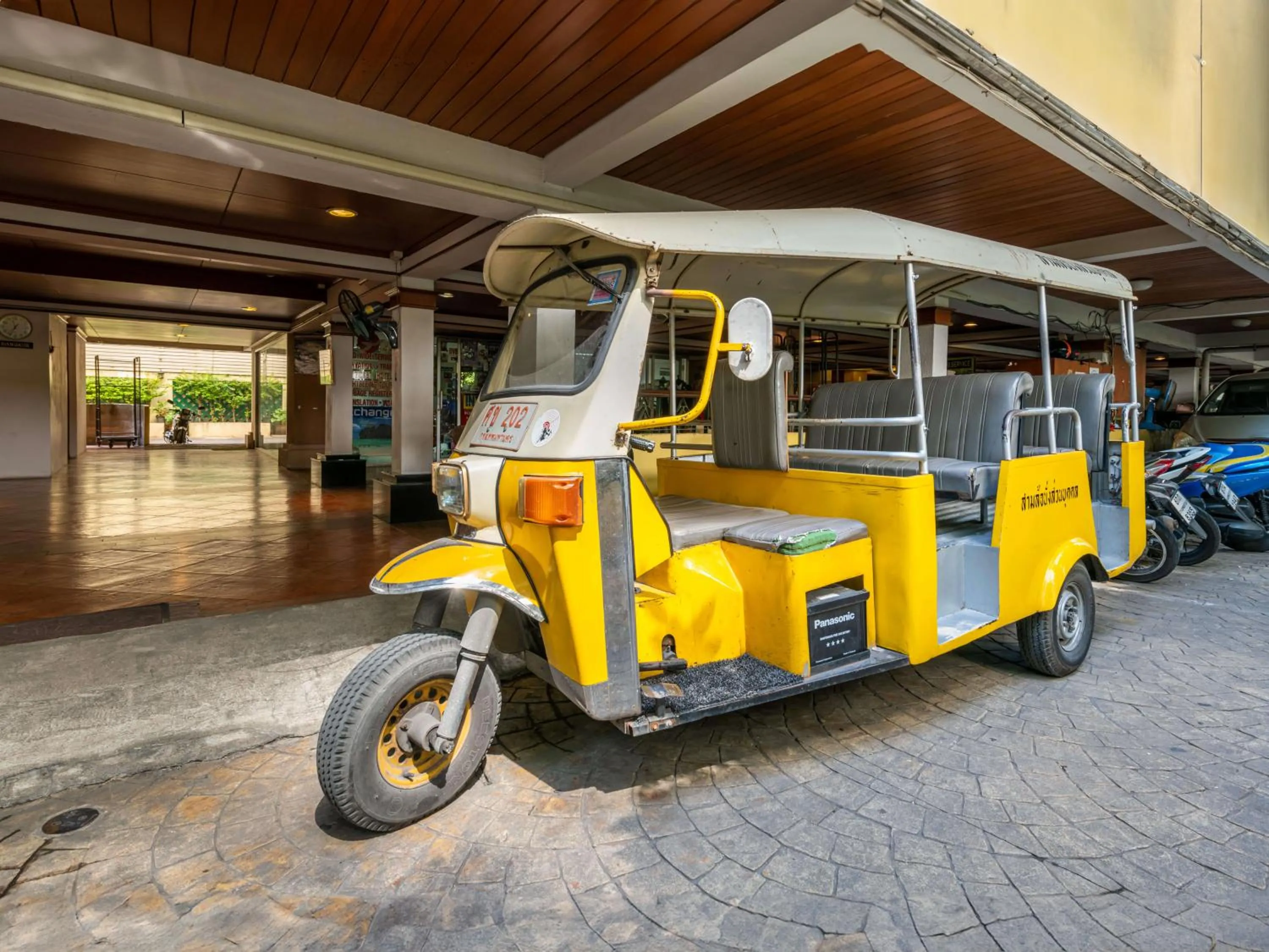 Area and facilities in Royal Ivory Sukhumvit Nana