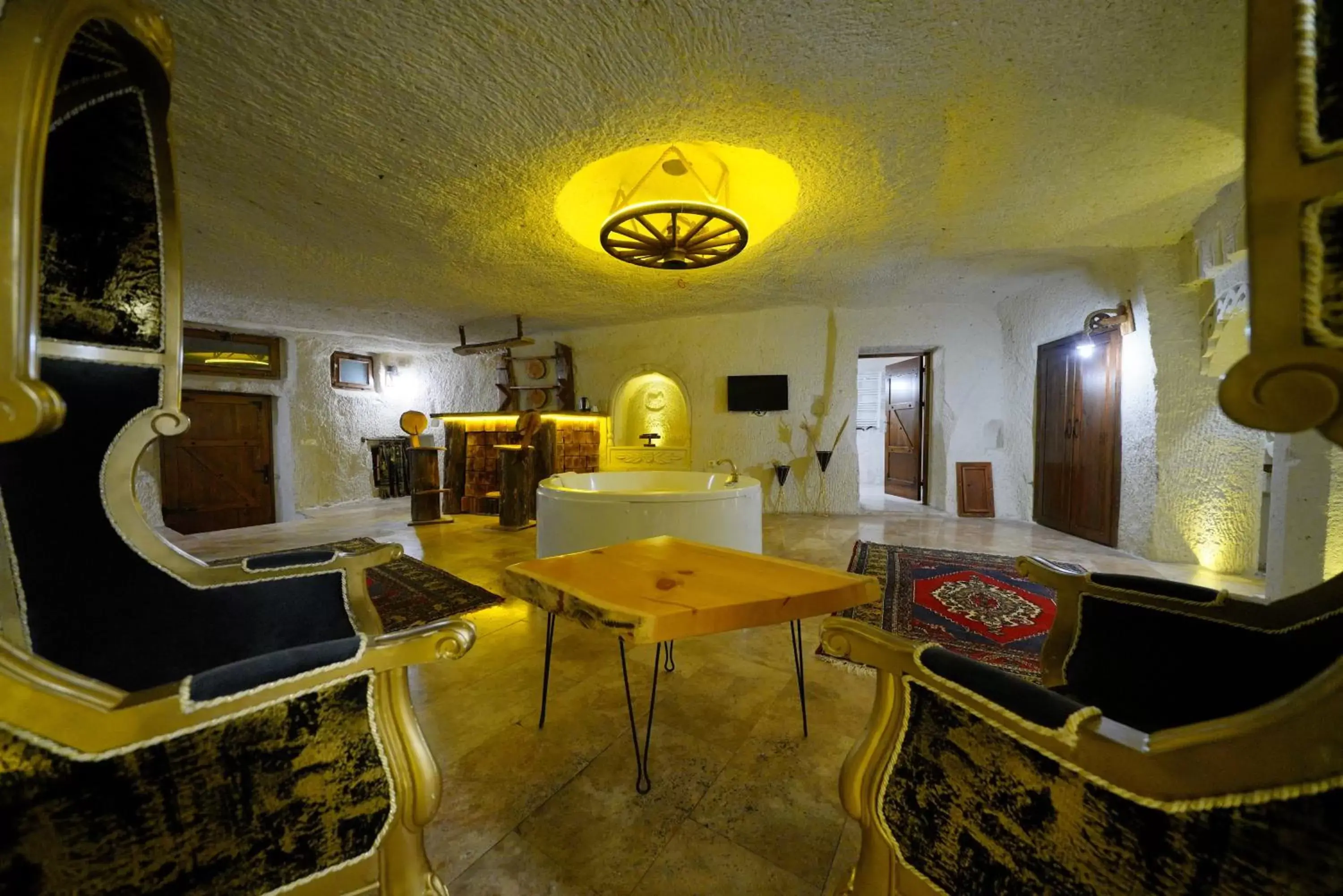 Living room in Cappadocia Nar Cave House & Hot Swimming Pool