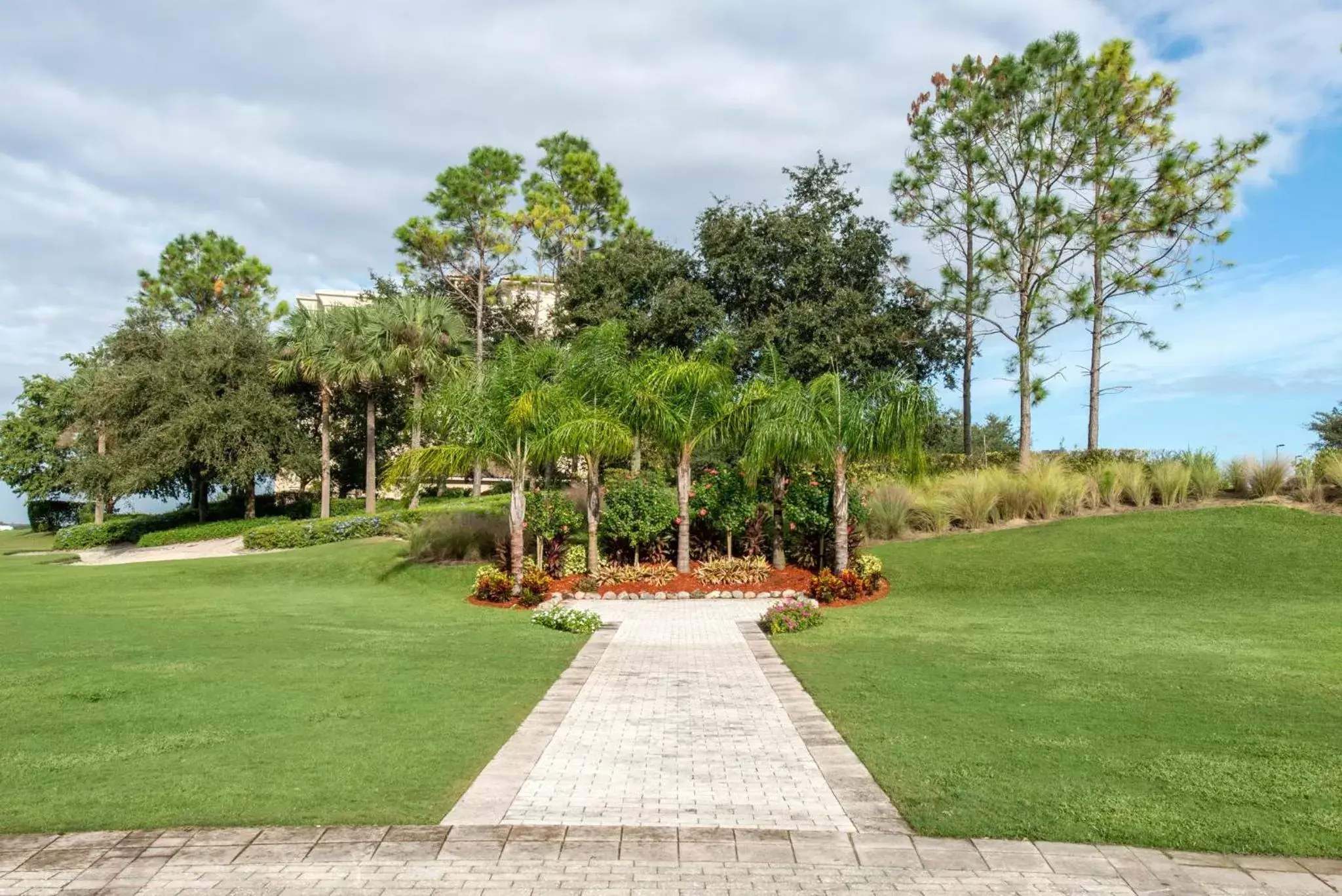 Property building, Garden in Omni Orlando Resort at Championsgate