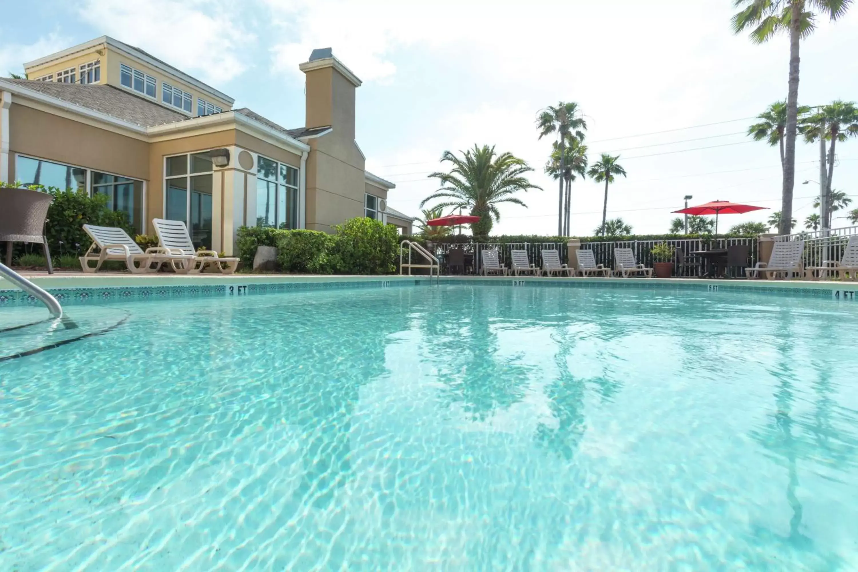 Pool view, Swimming Pool in Hilton Garden Inn Saint Augustine Beach